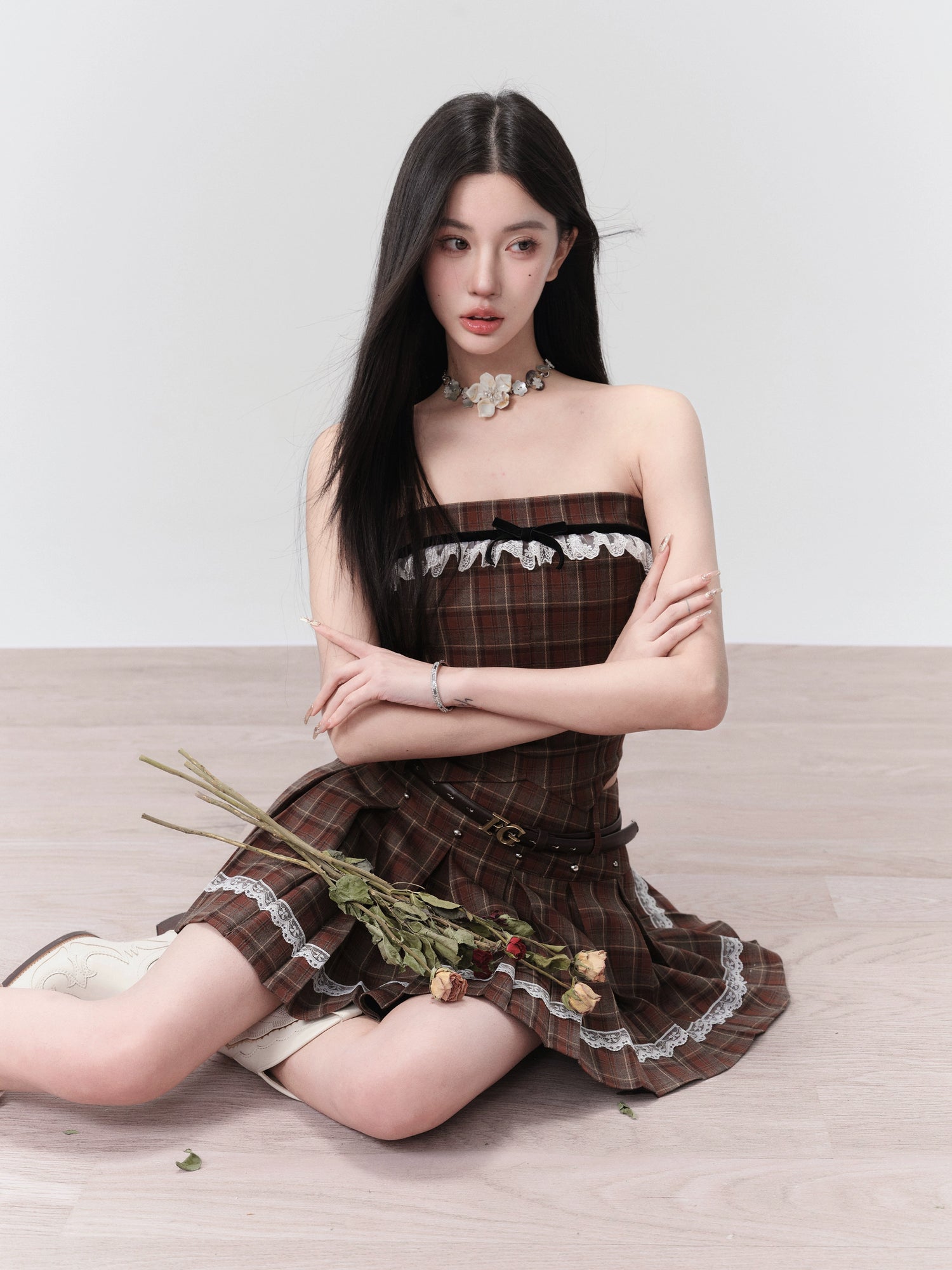 Retro Plaid Tube Top & College Style Pleated Skirt