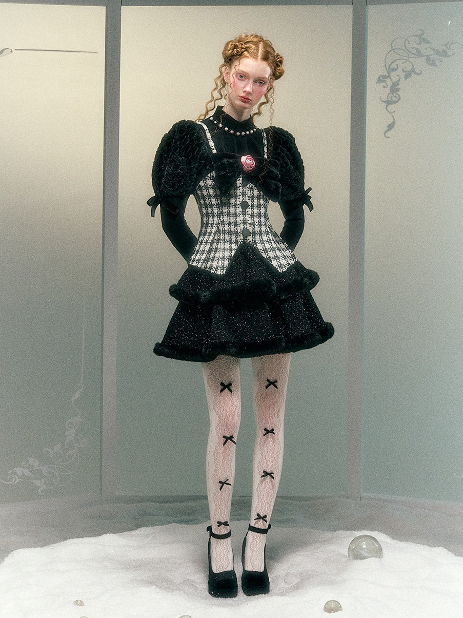 Conception de ruban à fleurs à carreaux Camisole et jupe bouffée à fourrure