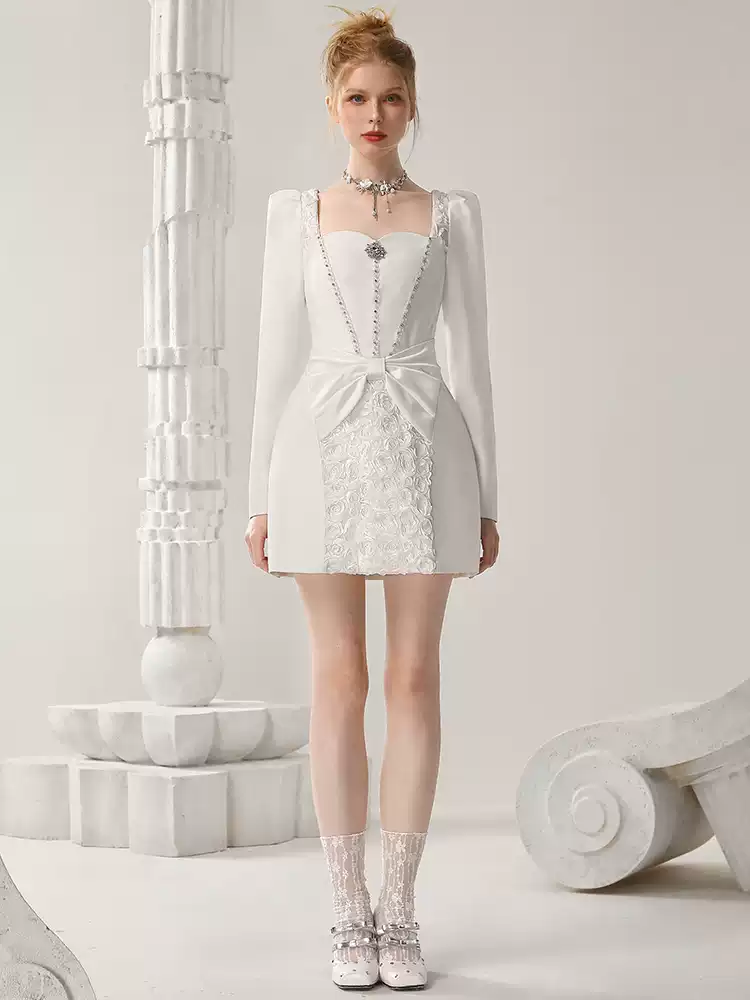 Ribbon Lace Bijou Short Square-Neck Elegant Dress