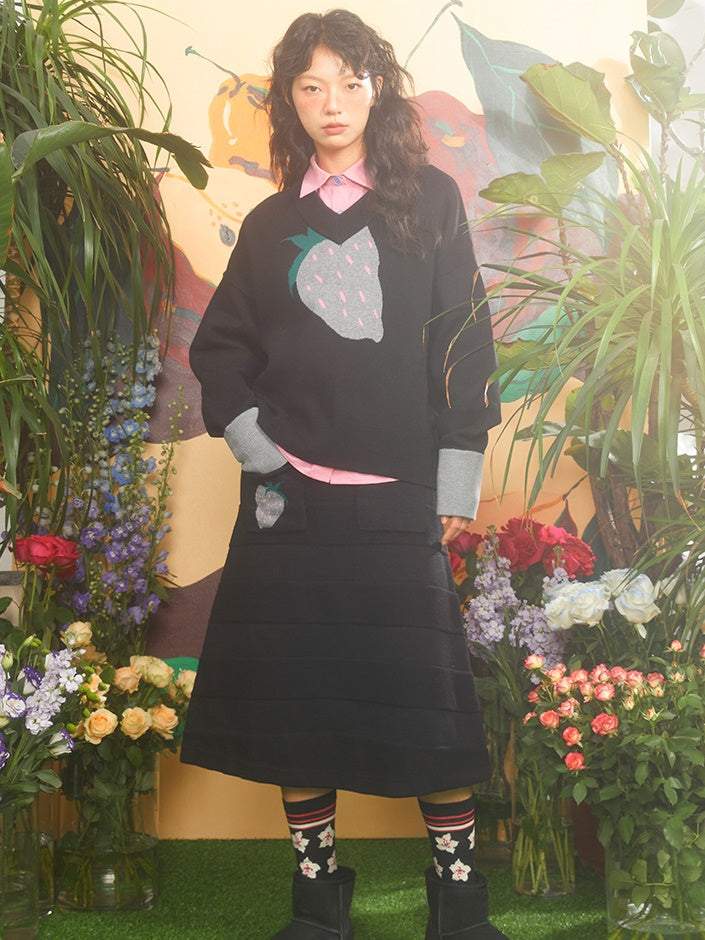 Strawberry Jacquard V-Ausschnitt Strickpullover & Rock