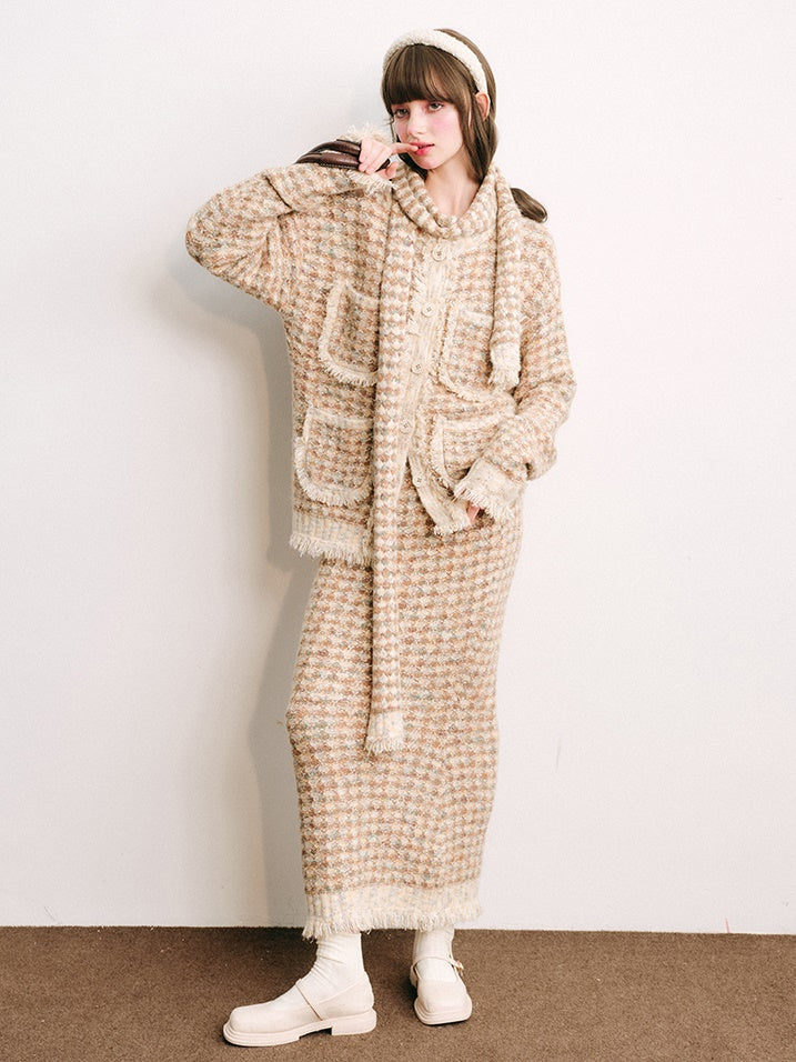 Knitted Fringe Cardigan Jacket With Stole & Long Skirt