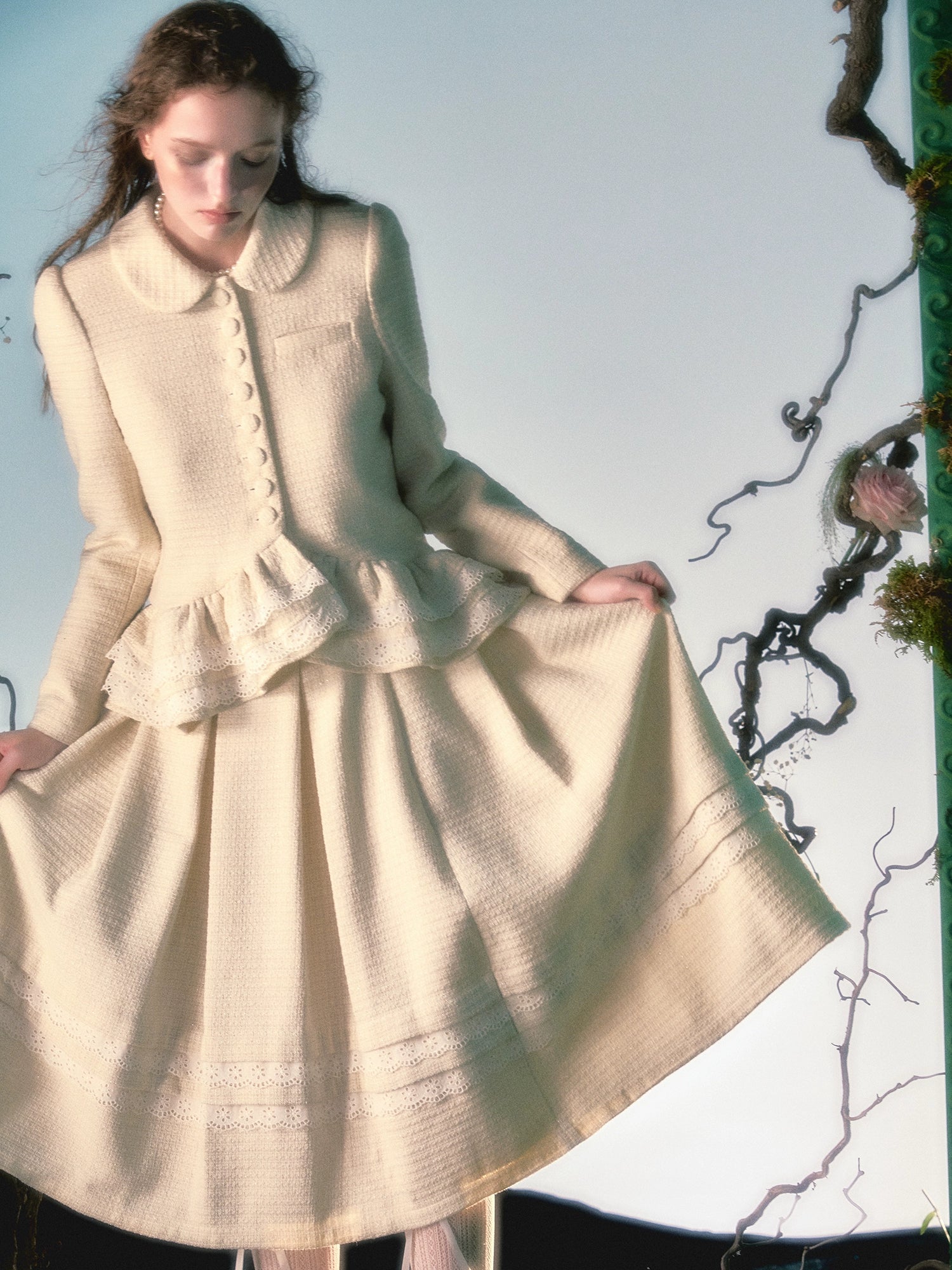 Irregular Lace Hem Jacket & Elastic Waist Pleated Skirt