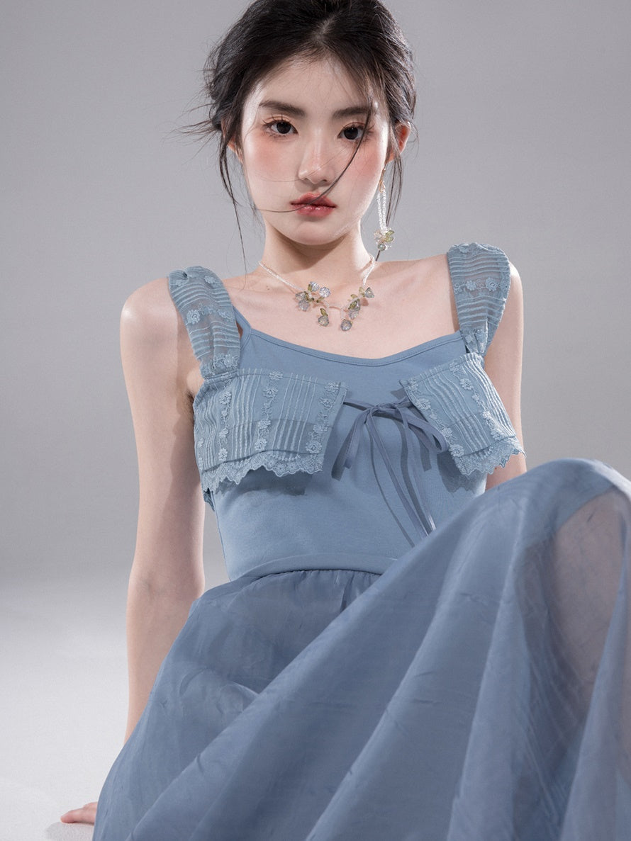 Switching Slip One-pieces With Lace Layered Vest