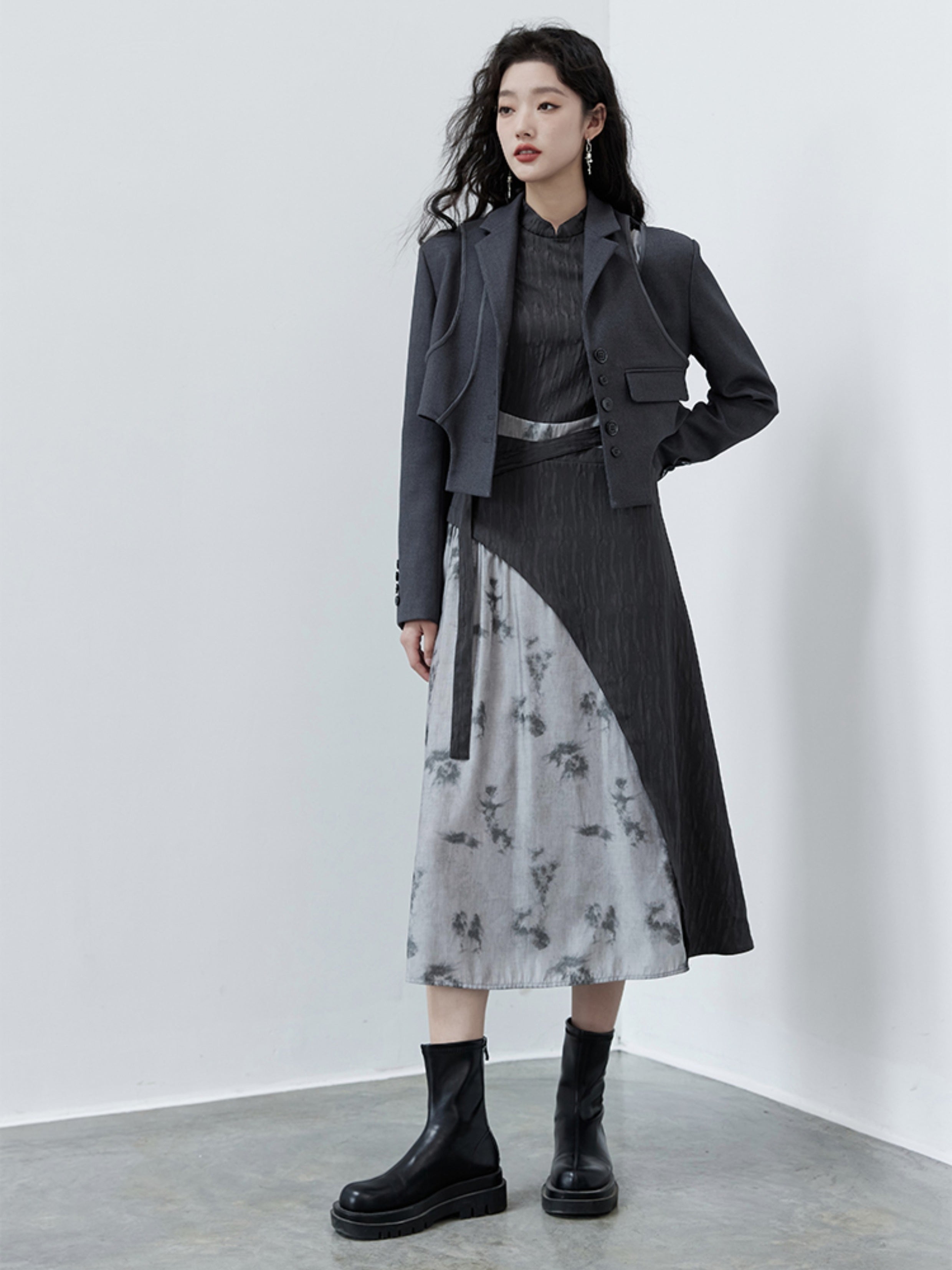 College Style Design Jacket & Pleated Skirt & Jacquard Shirt