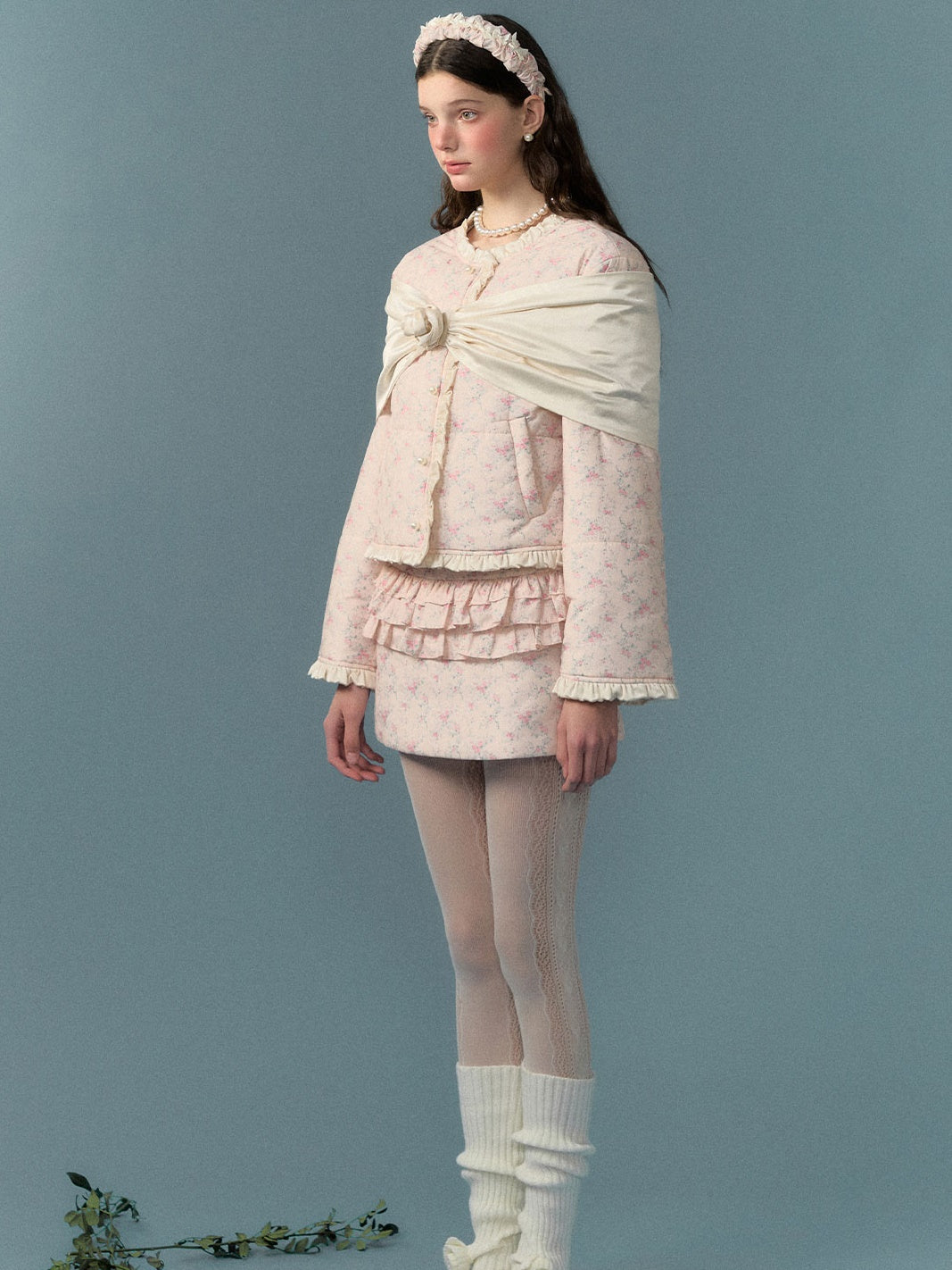 Blumenspleißen Frill No-Collar Jacket & A-Line Minirock