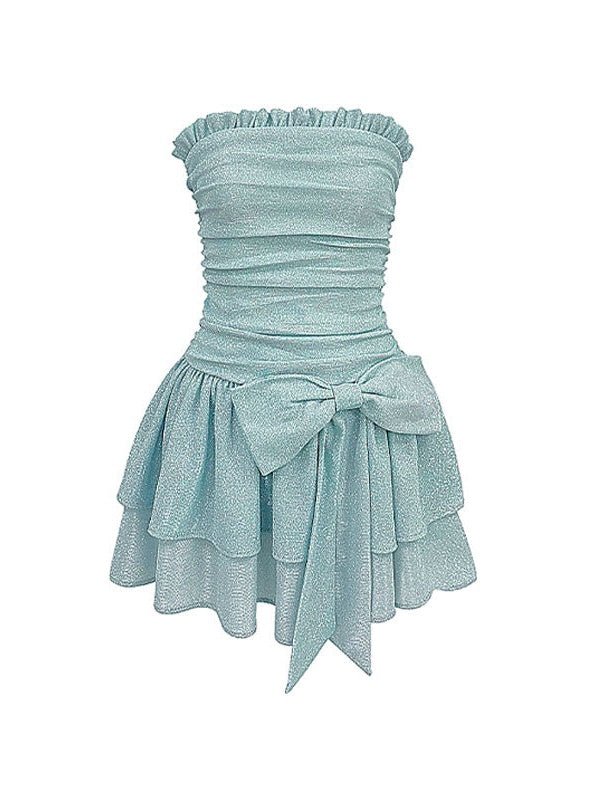 Glitzerbanddekoration enge nackte Kleid