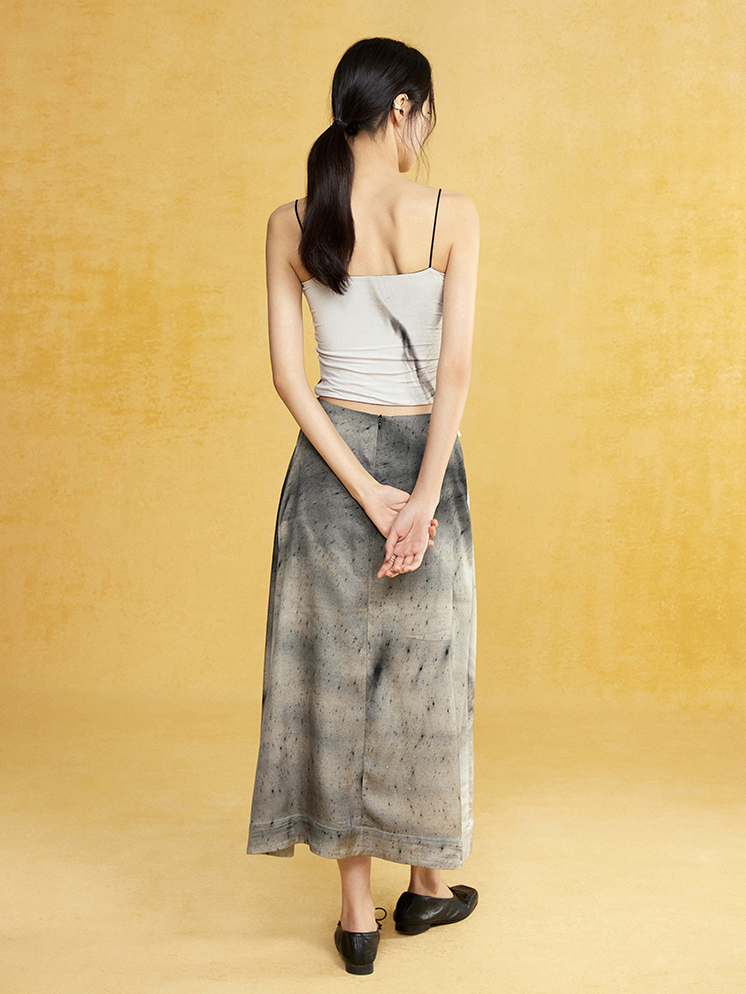 Front Lift And Loose O-shaped Skirt