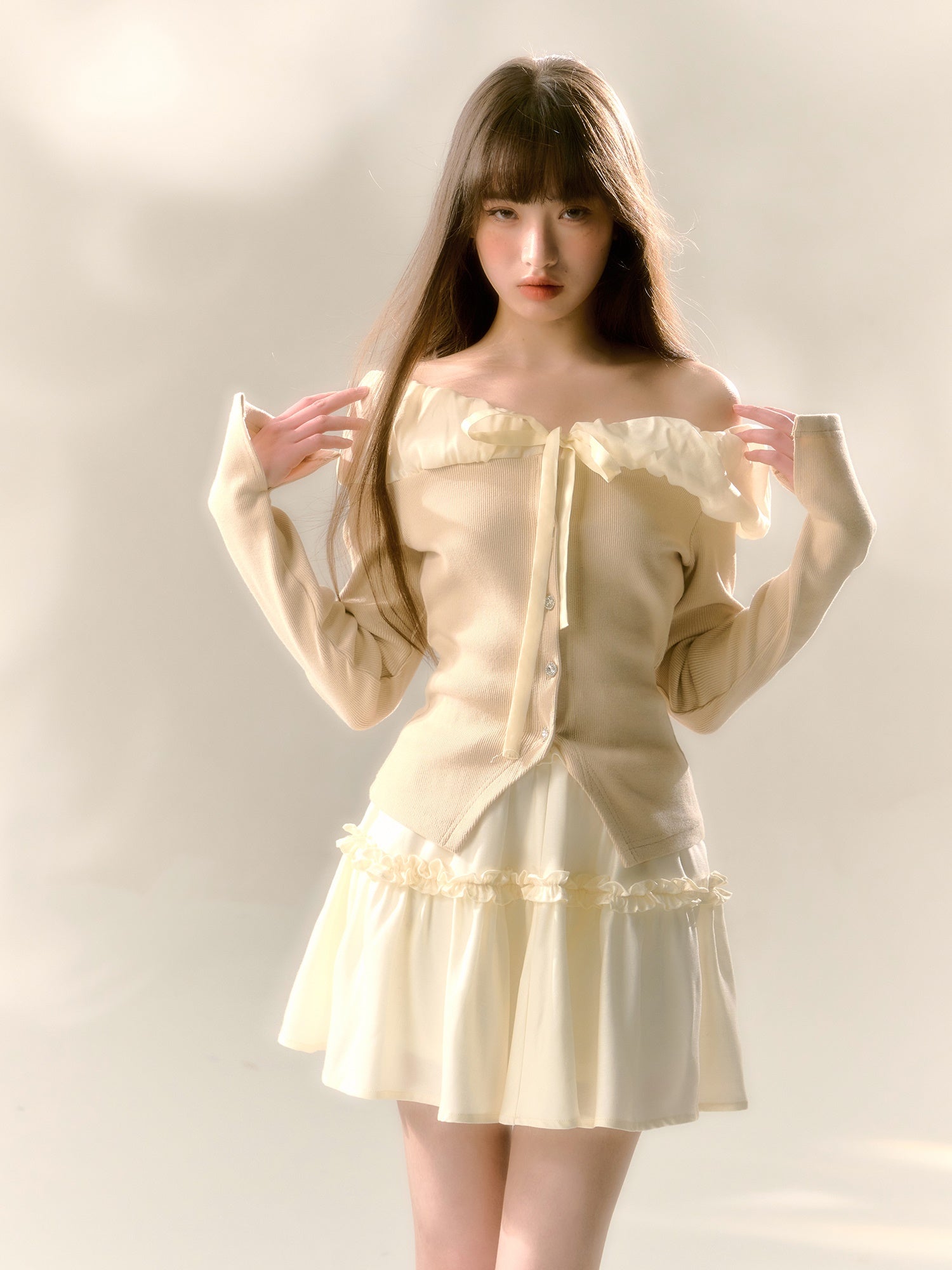 Lace One-shoulder Cardigan Cutsew & Puffy Skirt