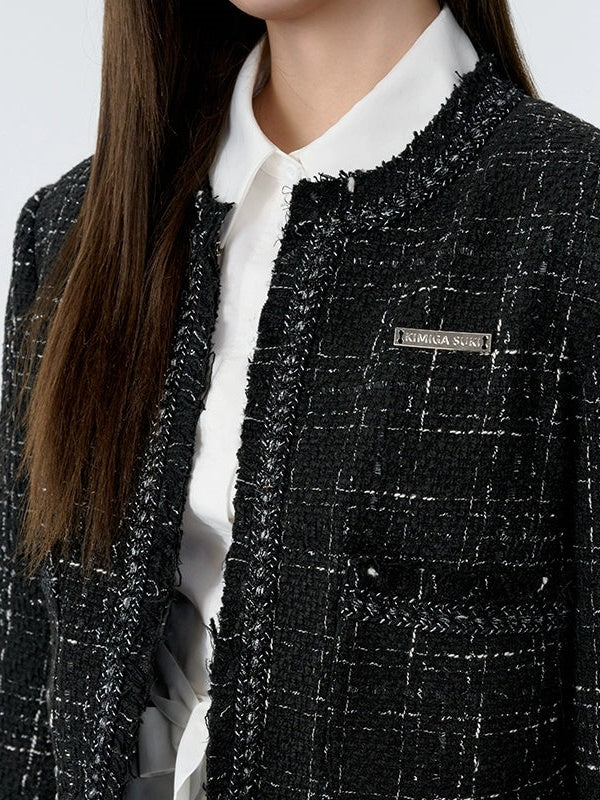 Tweed gepolsterte Jacke und Blumenpuppe gerade Midi Rock