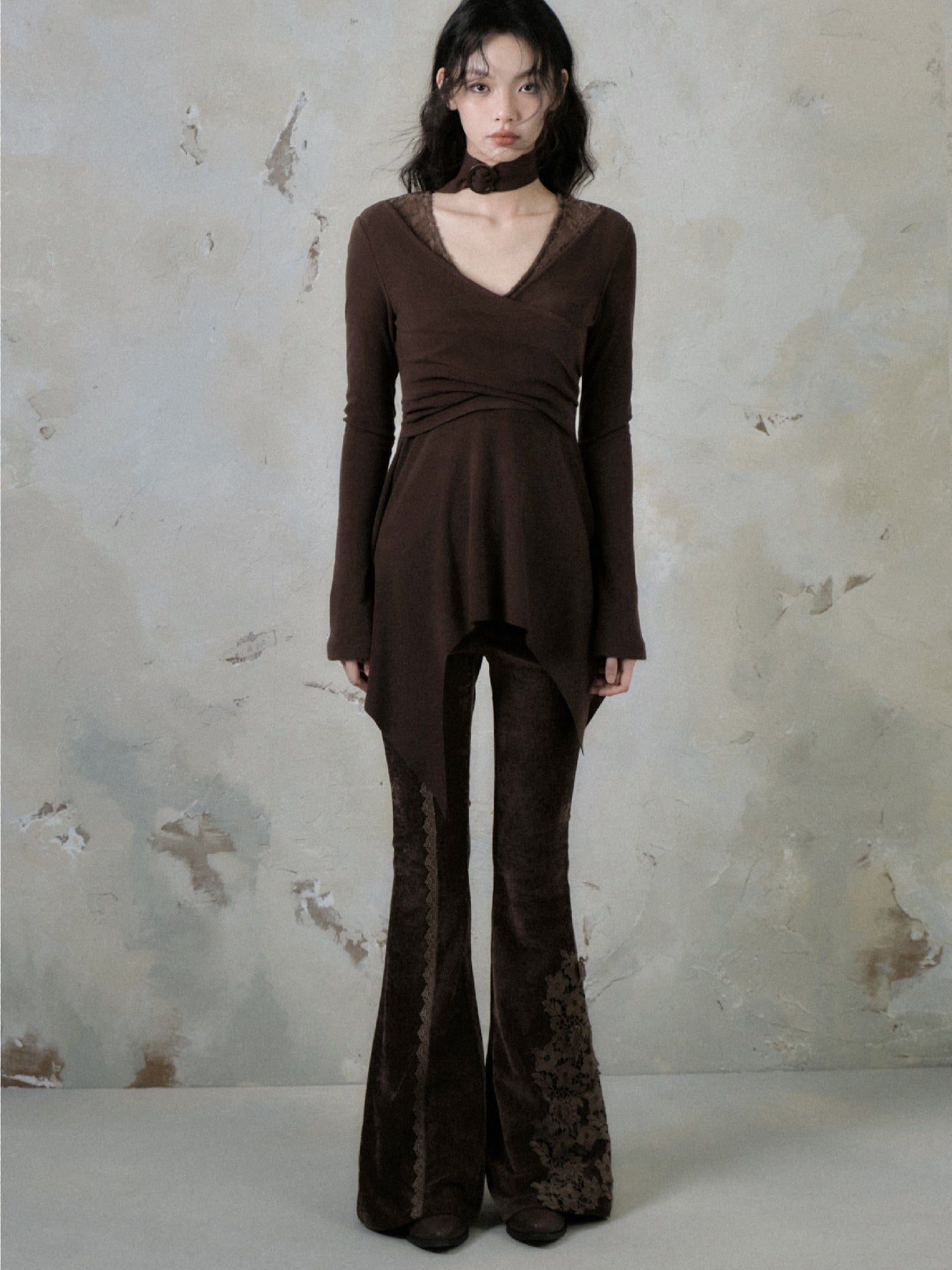 Lace Stitch Elastic Slim Velvet Bootcut Pants