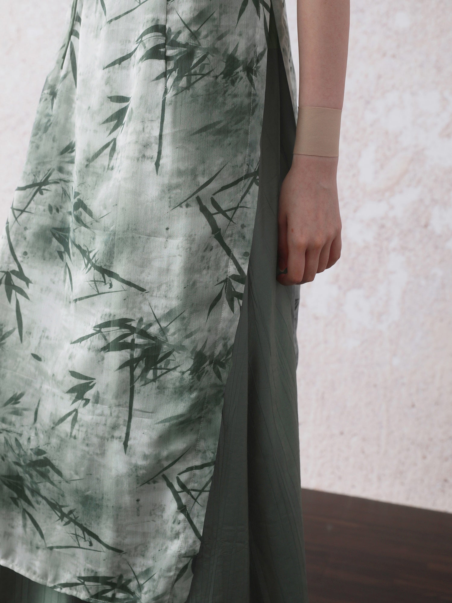 Chinese Style Bamboo Leaf Print Long Shirt & Camisole One-piece Set-up