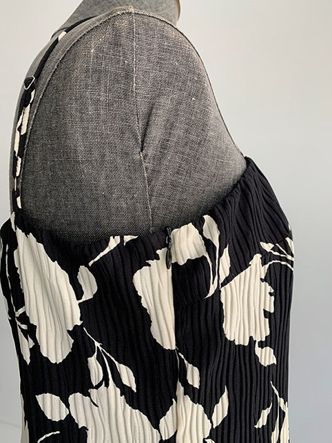 Flowers into Painting Suspender One-piece