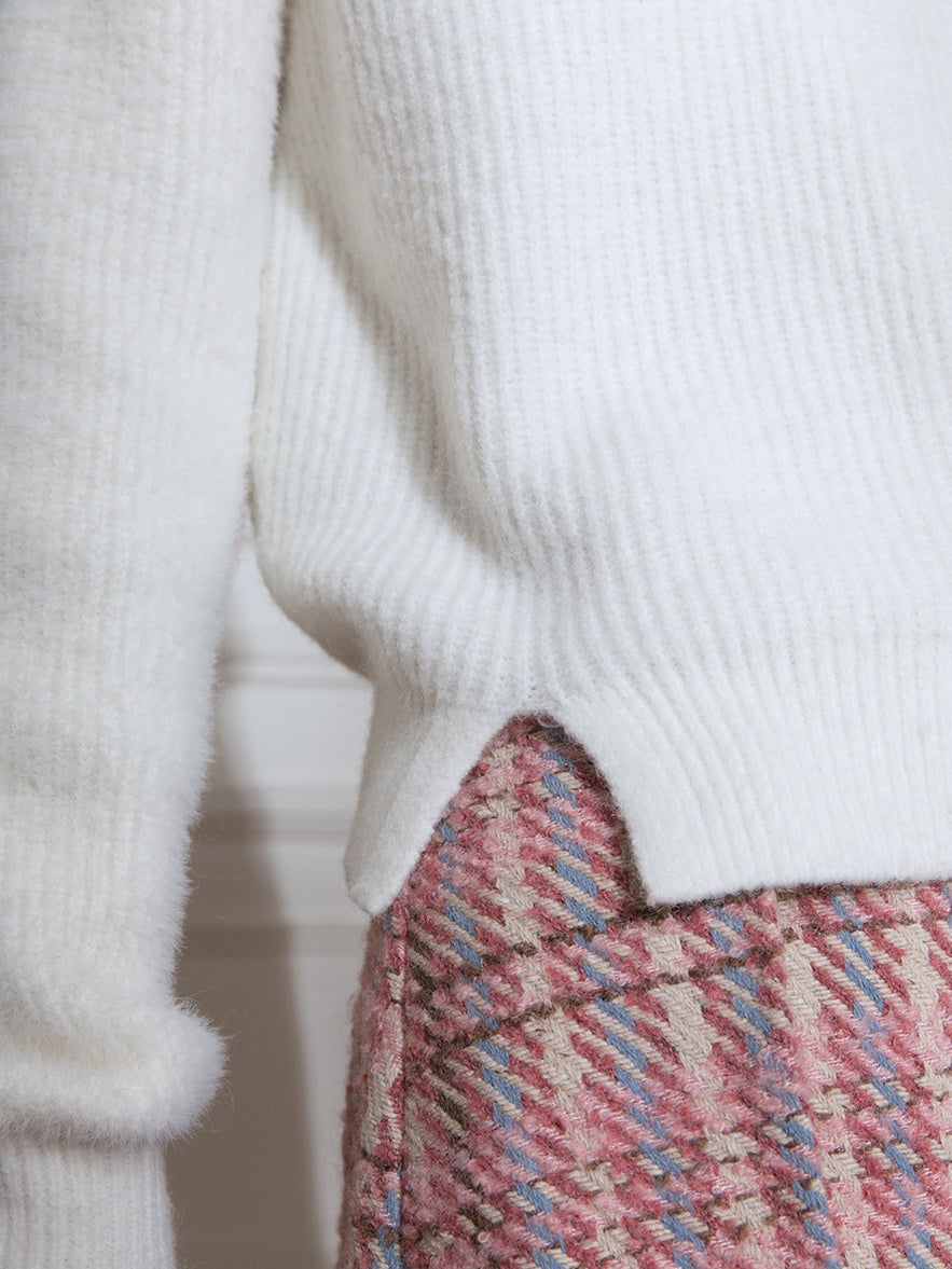 Pull à fente simple à col rond