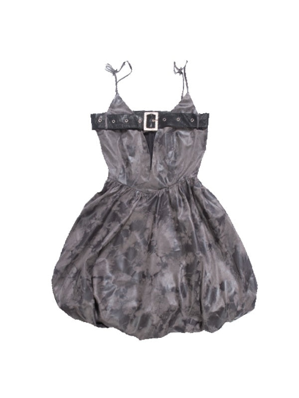 깊은 V 넥 서스펜더 새싹 드레스