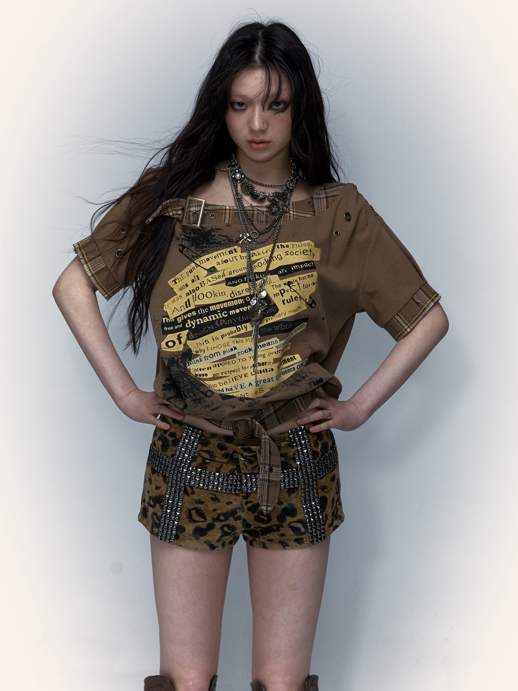 Stamping Rivets Leopard Print Hot Pants