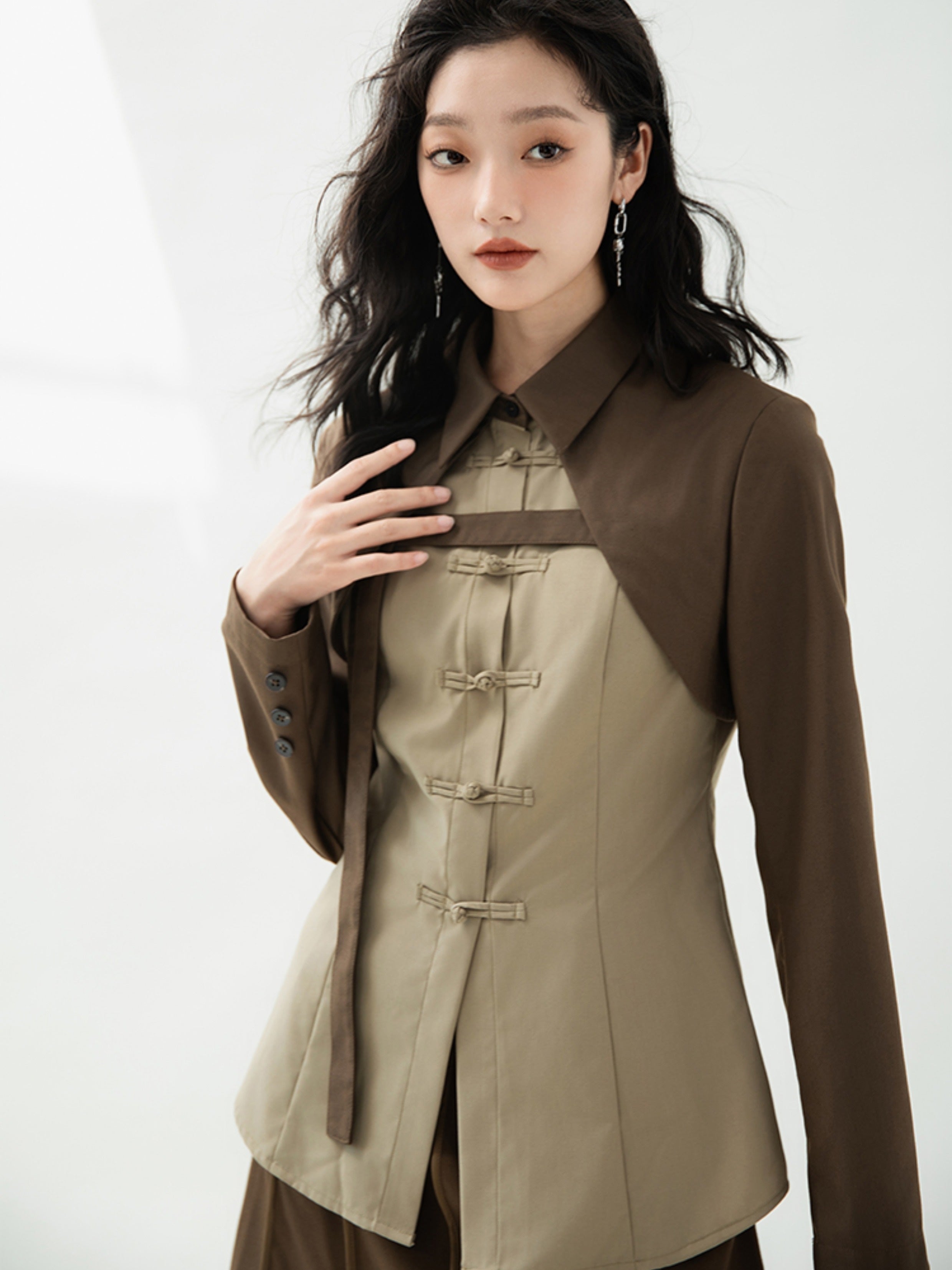 중국 버클 콘트라스트 컬러 페이크 2피스 셔츠