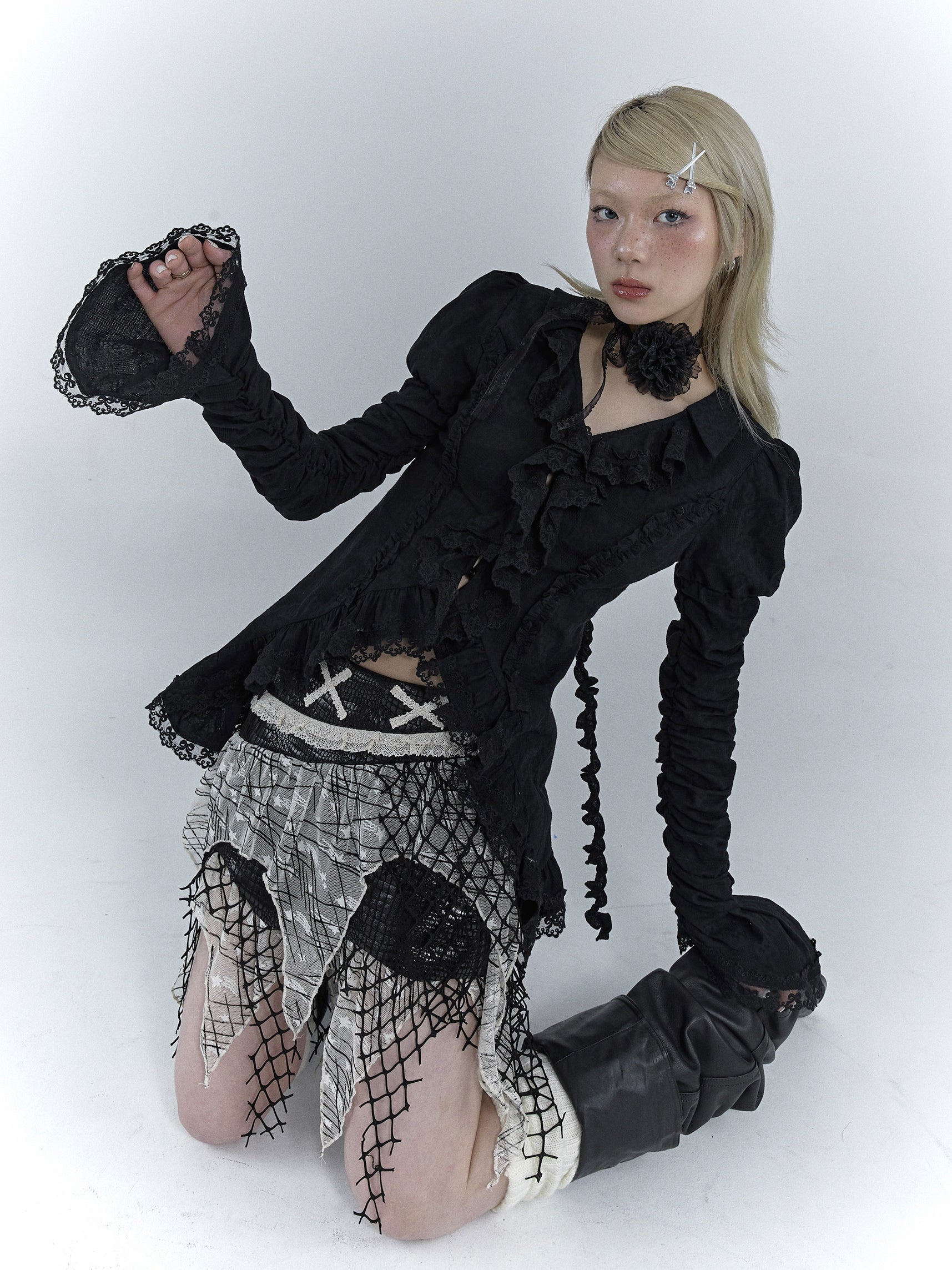 Trompetenhülle Shirted Frill Shirt