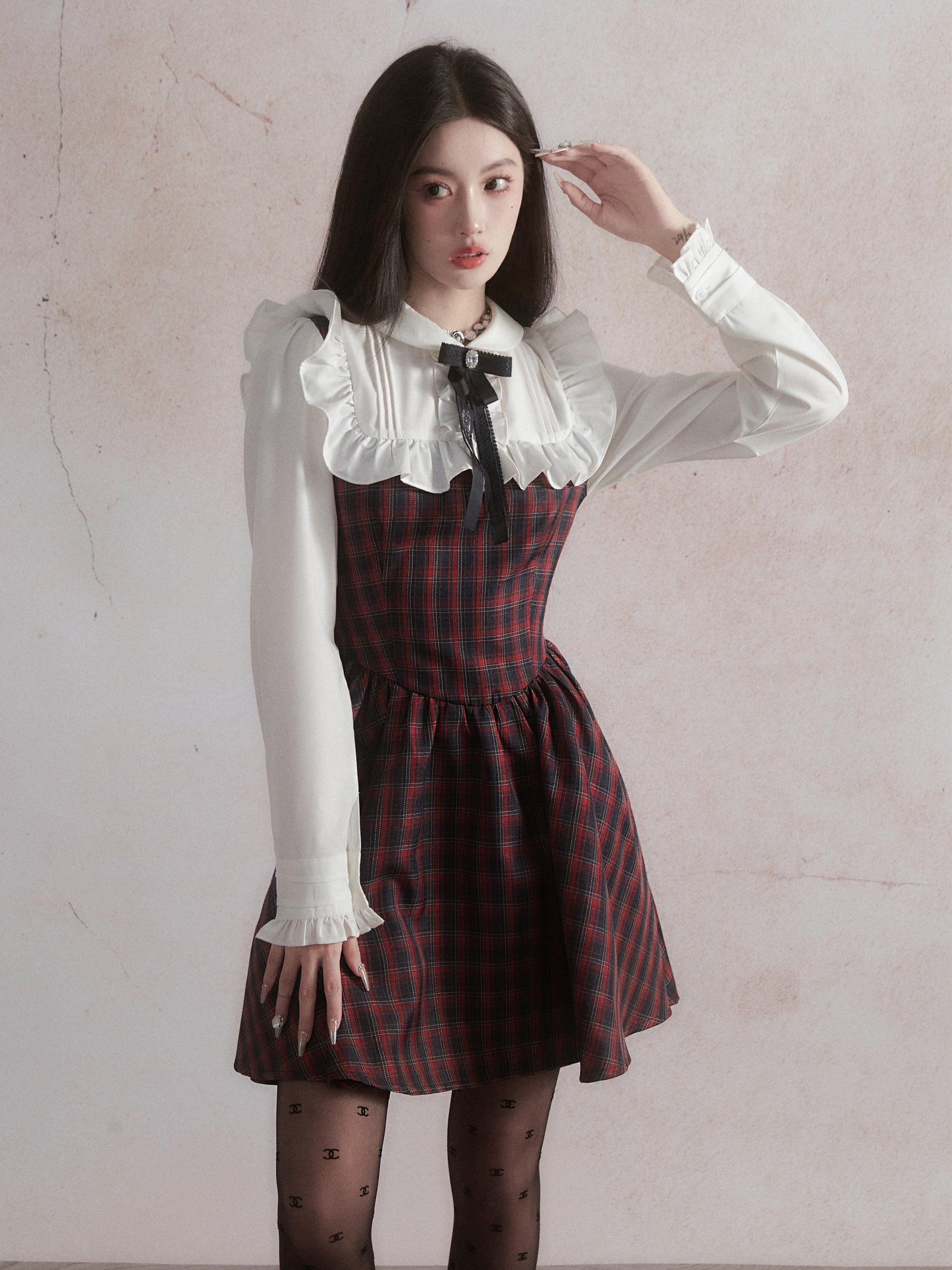 격자 무늬 인형 칼라 드레스