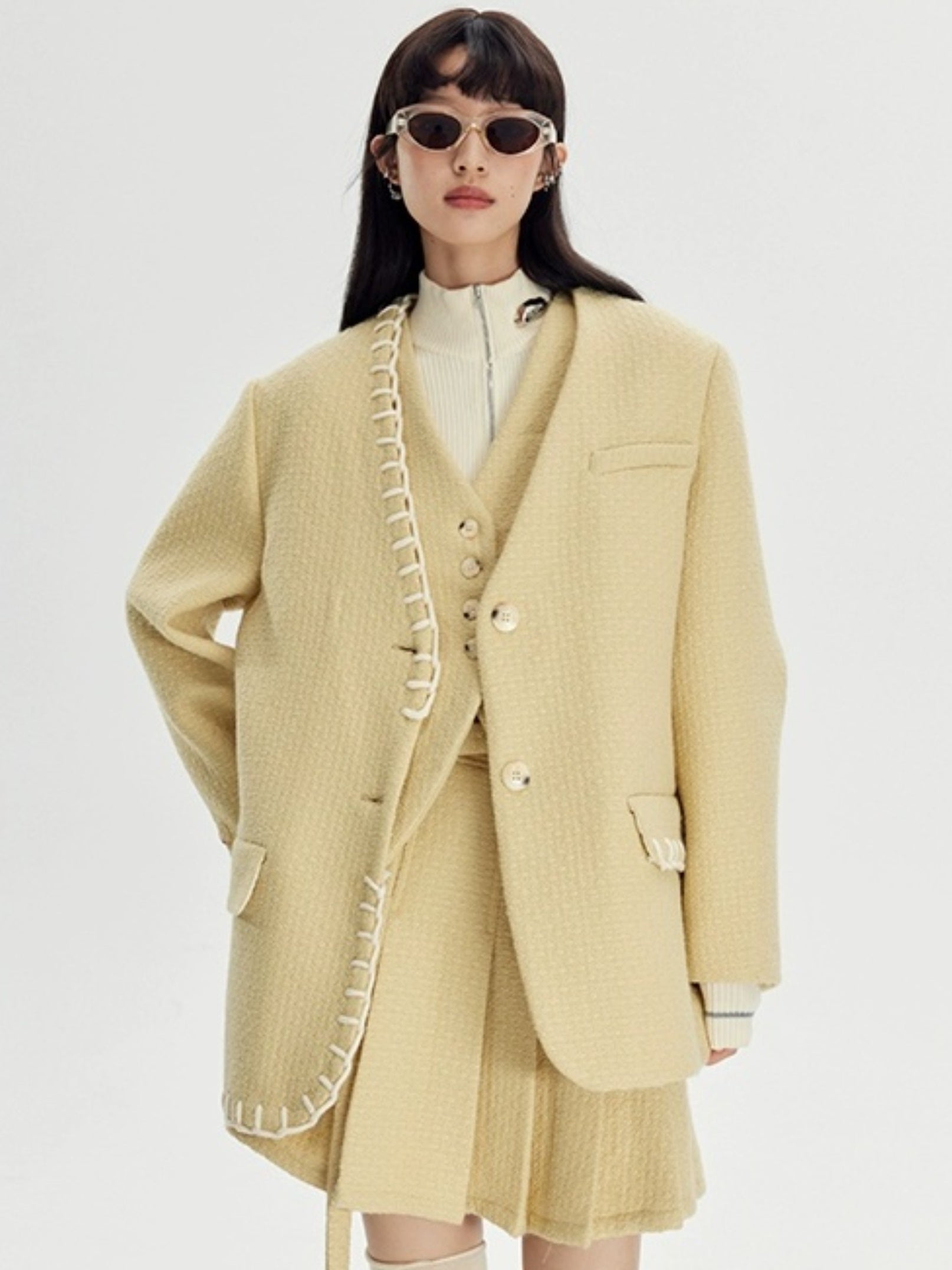 No-Collar Jacket & Vest & High-waisted Pleated Skirt