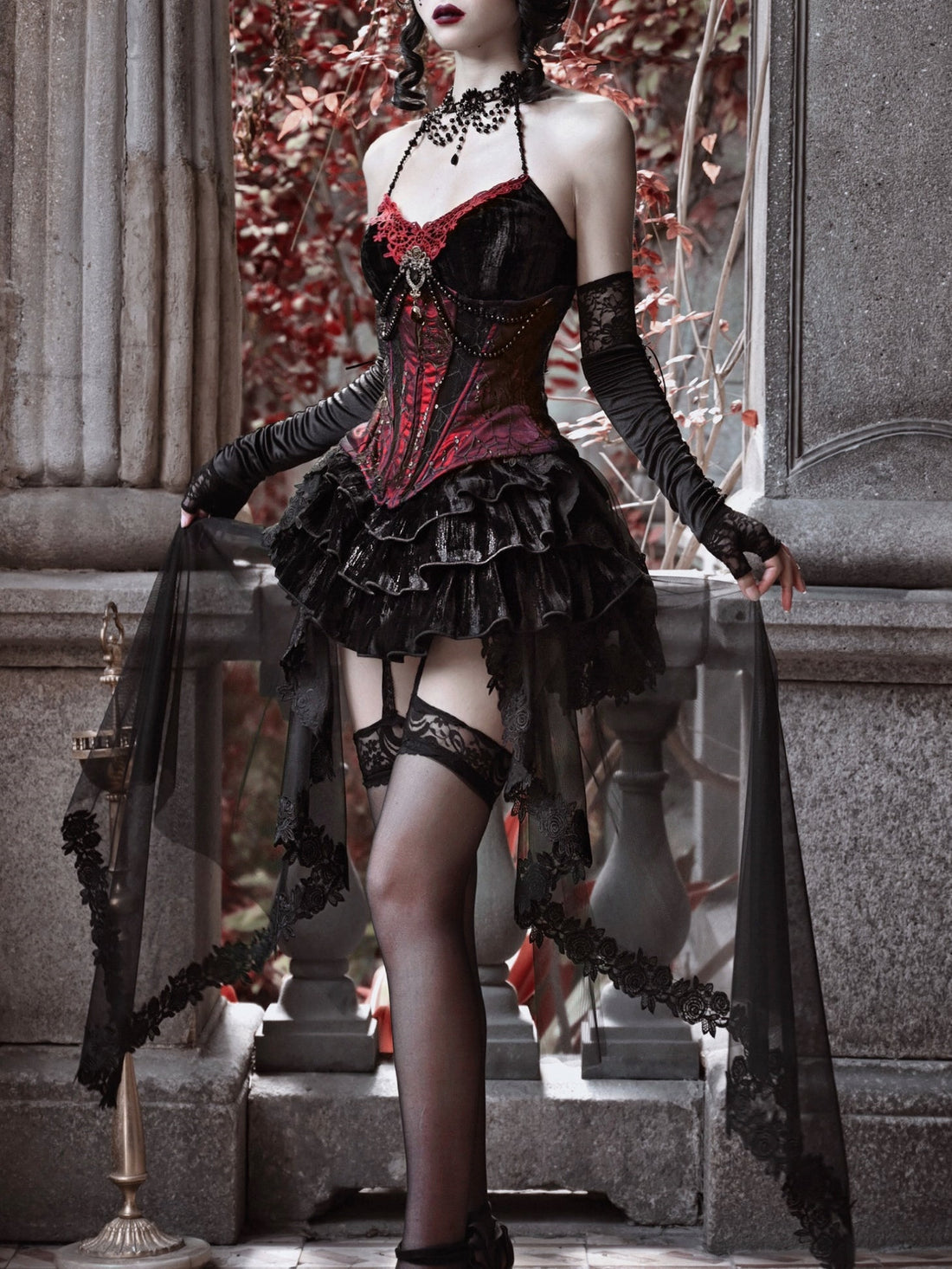 Gothic Velvet Fishbone Corset & Bead Decoration Camisole & Tulle Lace Velvet Skirt