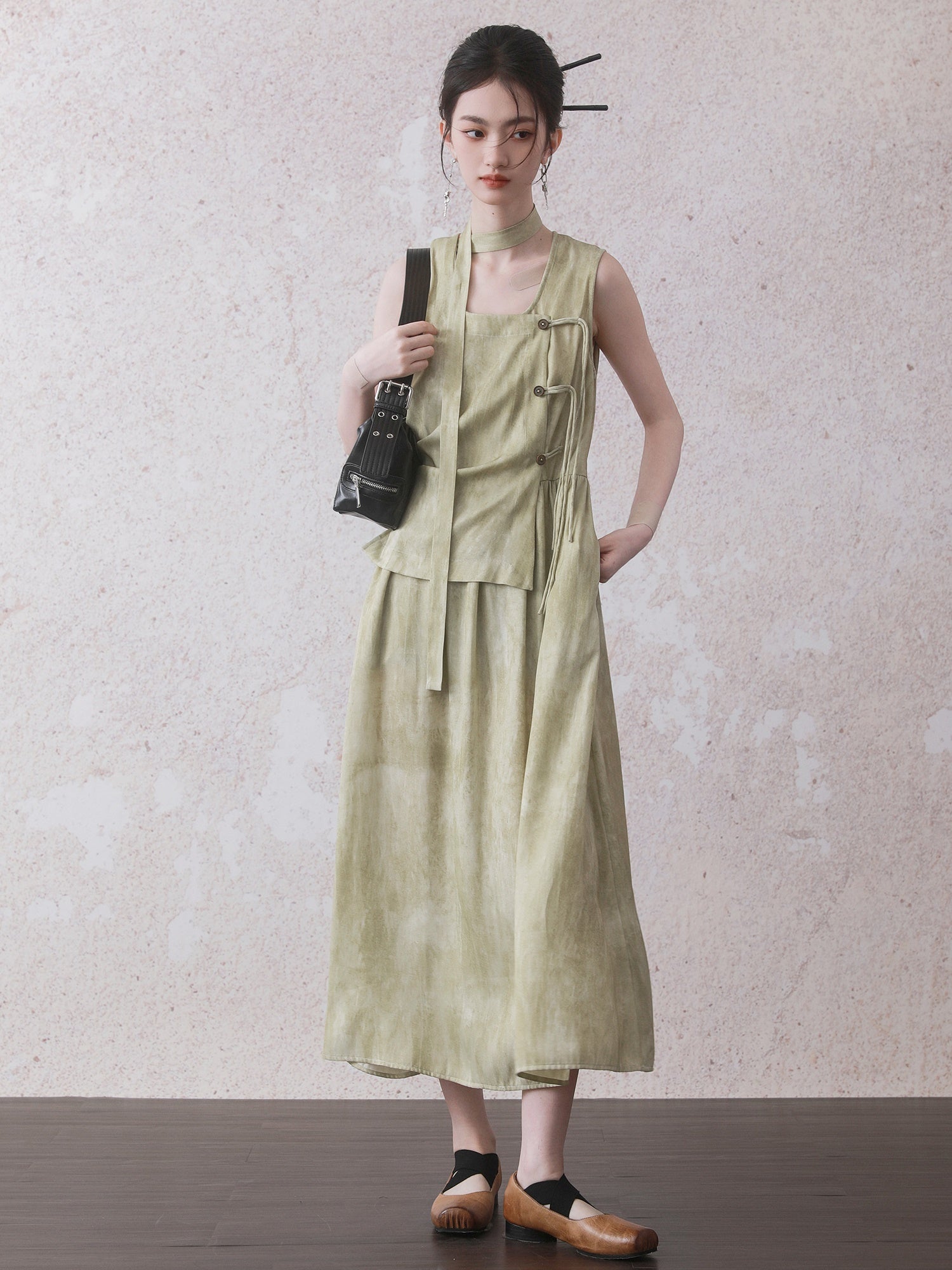 Fake Two-piece Design Chinesel Style Sleeveless Dress