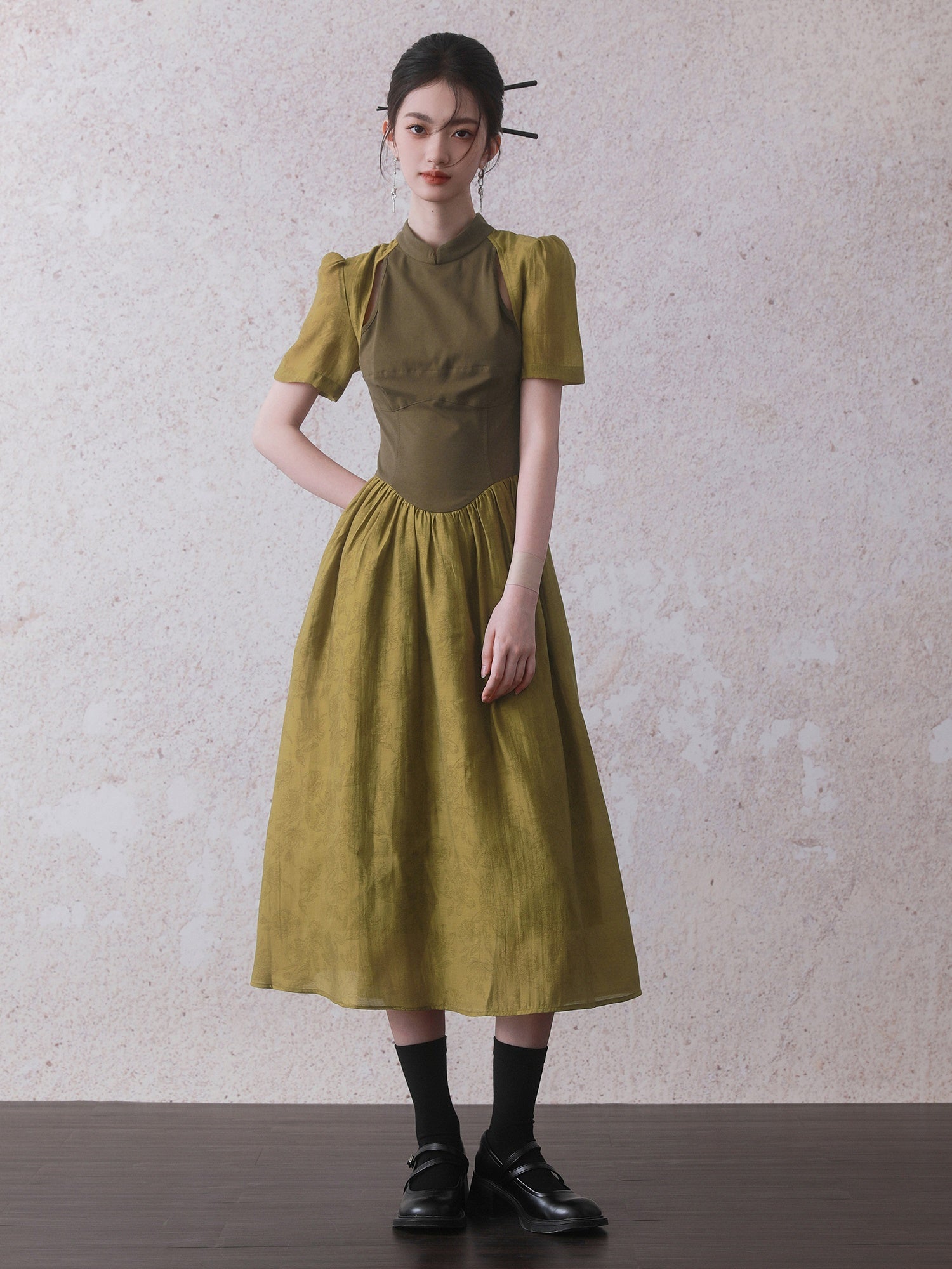 Stitching Stand Collar Improved Waist Short Sleeve Dress