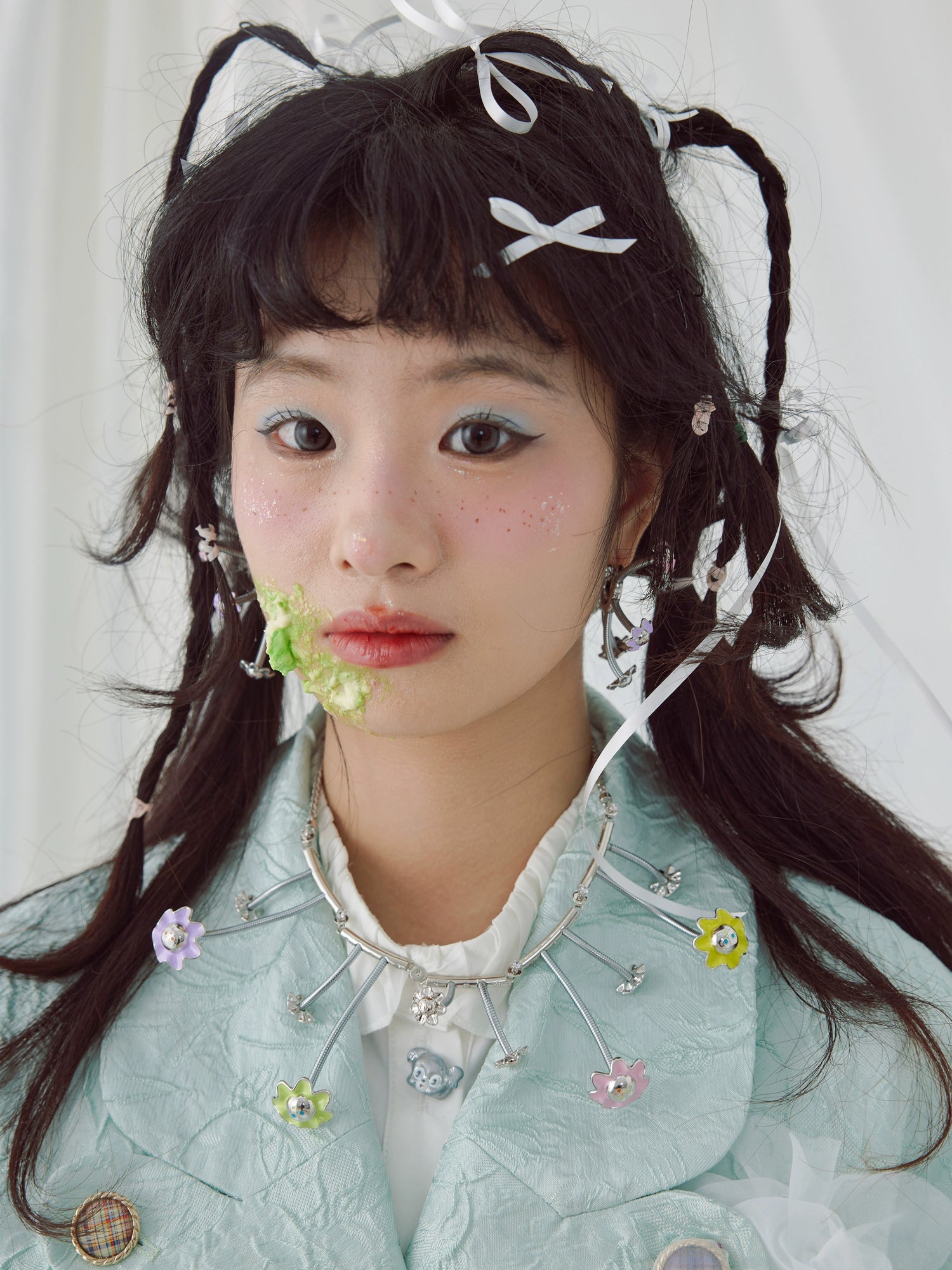 Blumenförmige Farbkette