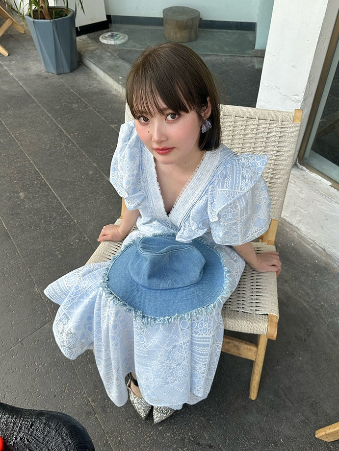 Hollow Lace Puff Sleeves Waistless Dress