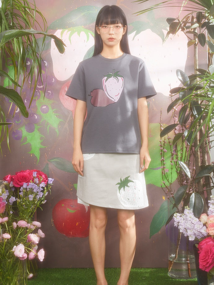 Strawberry Print Loose Round Neck T-shirt