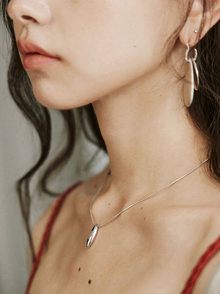 Collier de conception