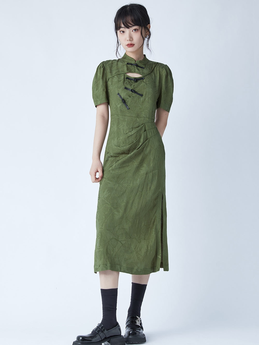 Chinese Style Bamboo Leaf Hollow Buckle A-line Dress