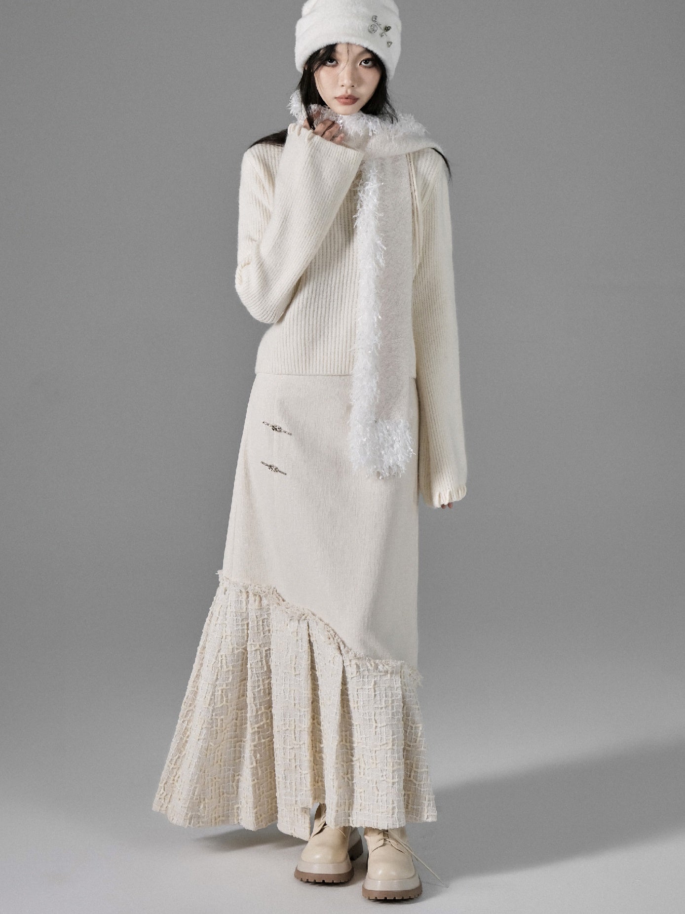 Tassel Feather Stitching Muffler