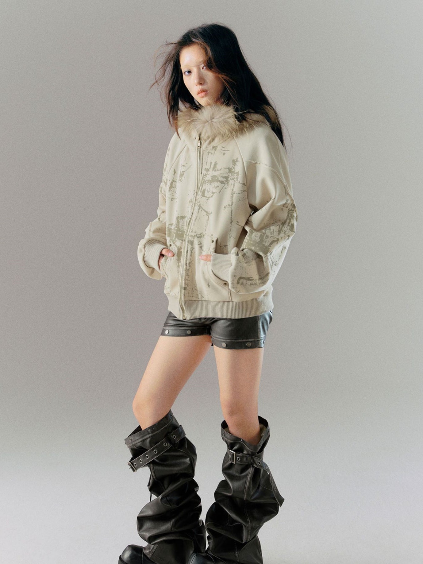 Loose Mottled Graffiti Fur Stitch Hooded Sweat Jacket