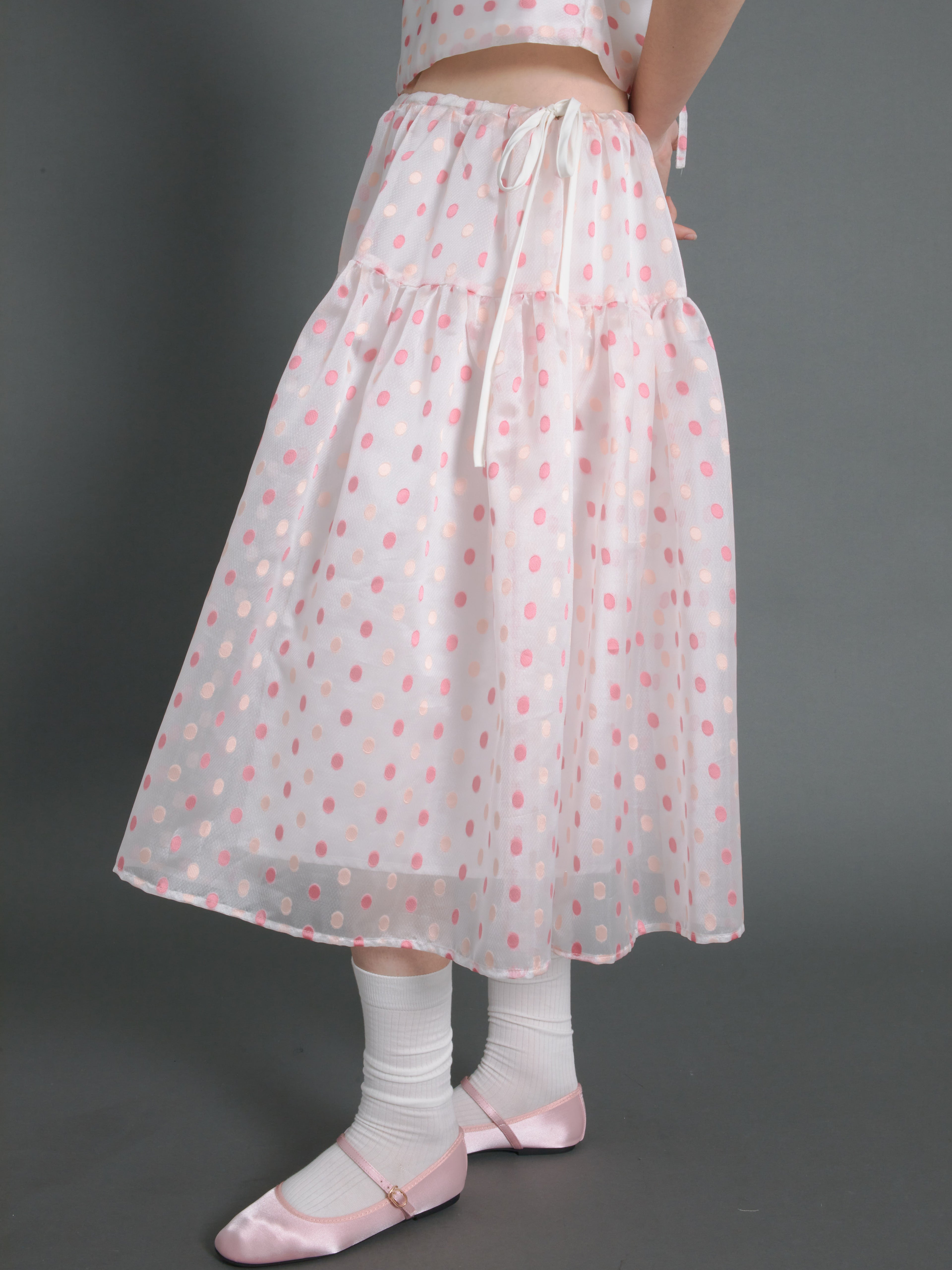 Polka Dot Sleeveless Back Ribbon Top & Gather Fluffy Skirt