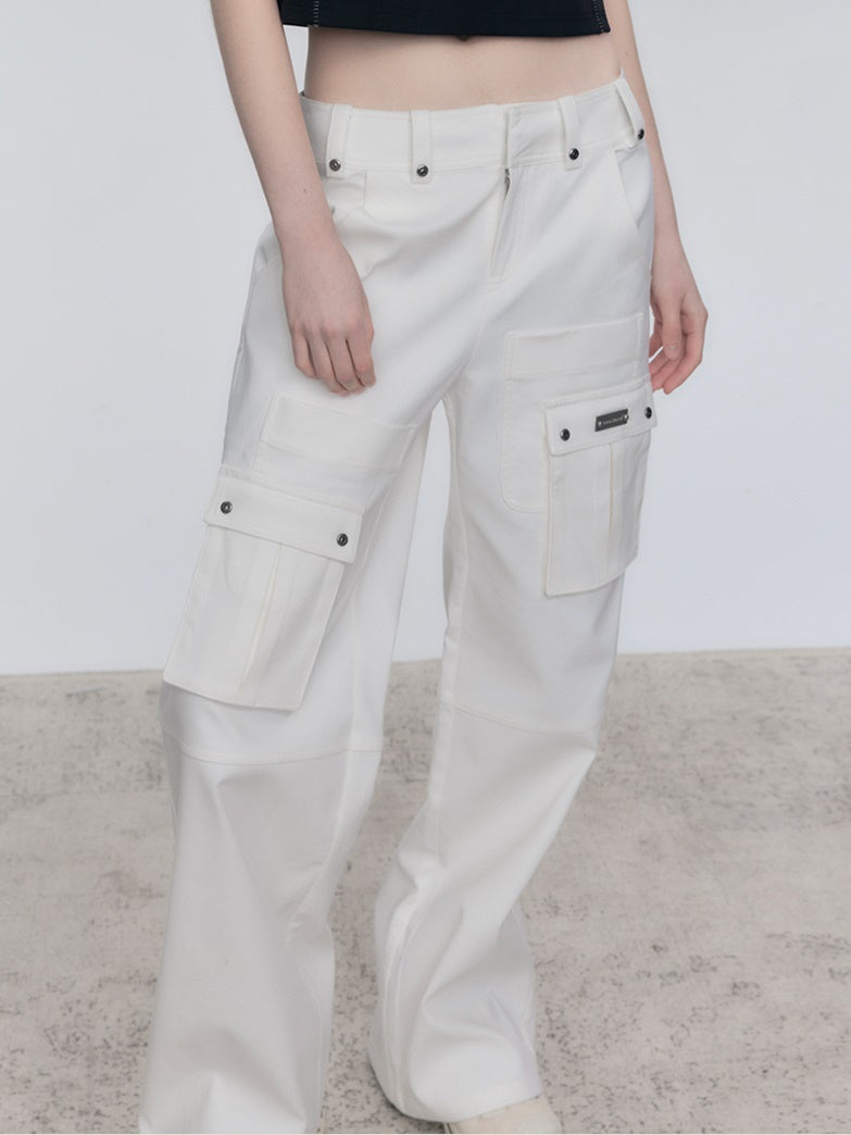 비대칭 포켓 캐주얼 바지