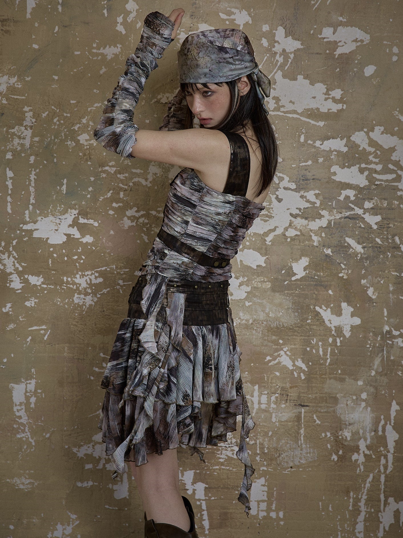 Punk unregelmäßige Spleißrohrkleid