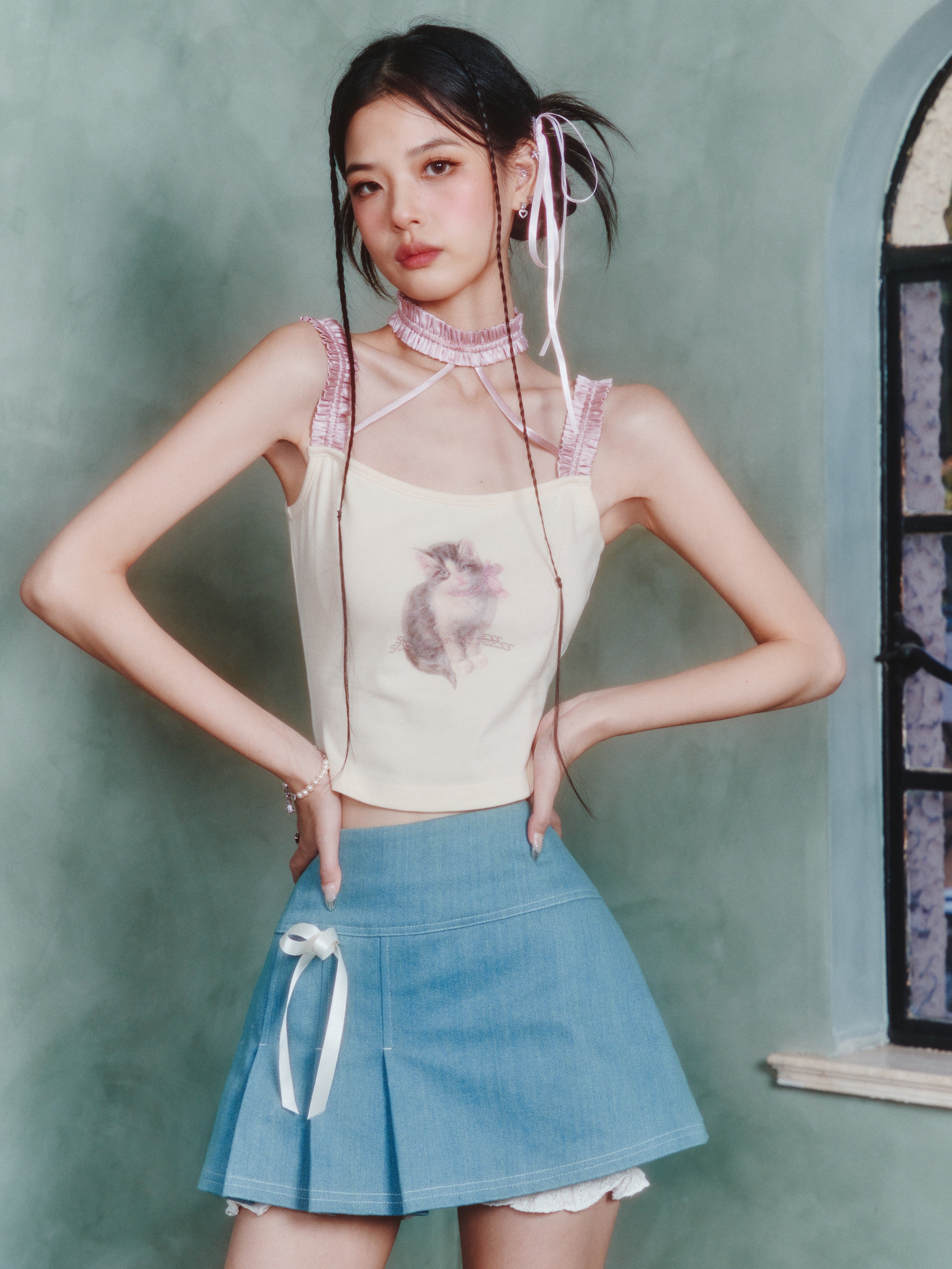 Asymmetrischer Denimrock mit asymmetrischem Falten