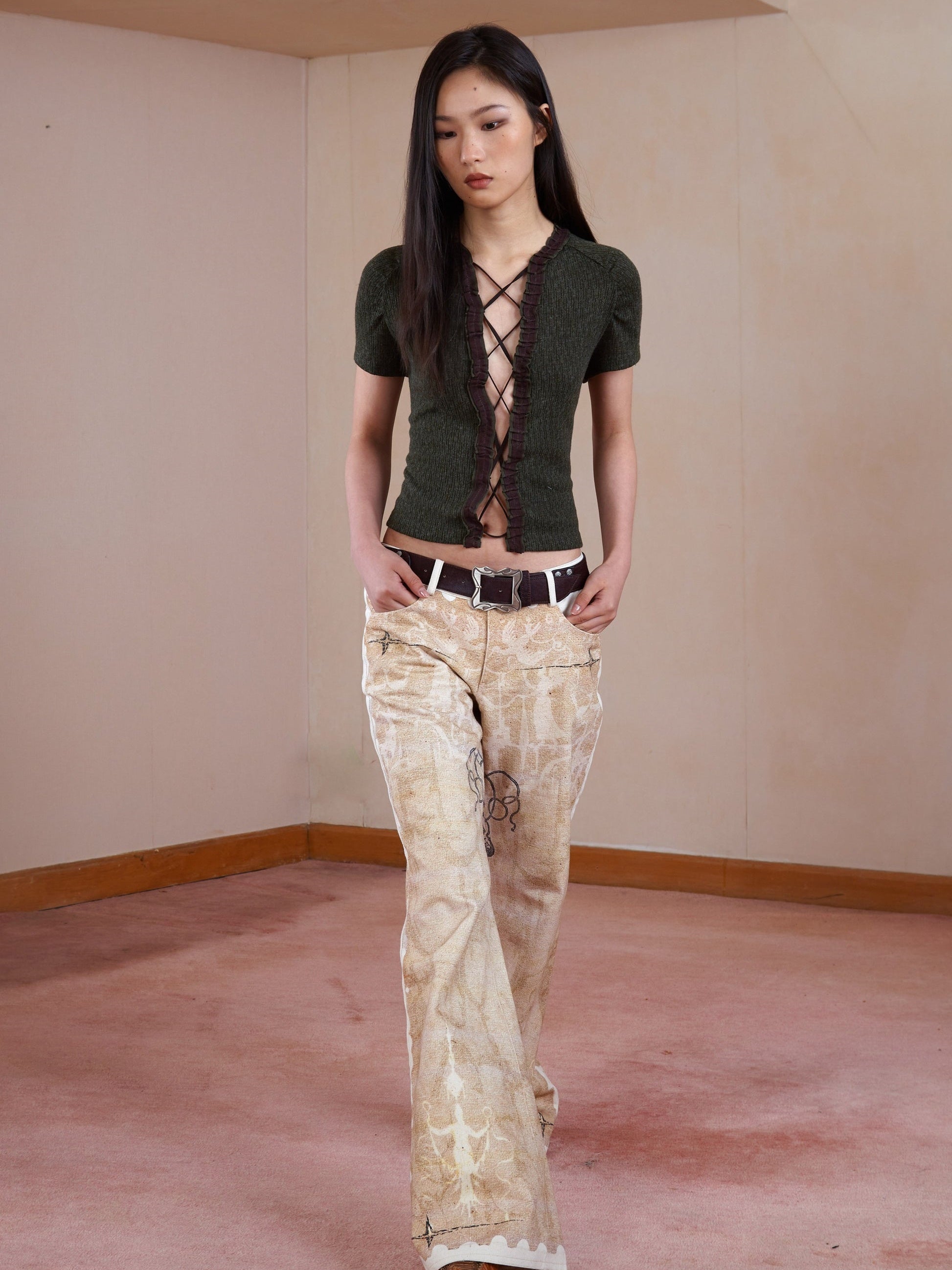 Strappy Lace Cutout Sexy Short-sleeved Top