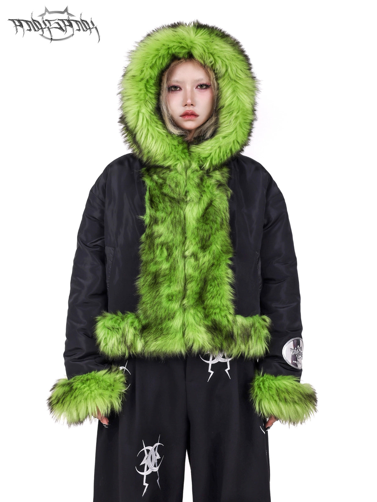 Reversible Furm Hooded Short Jacke