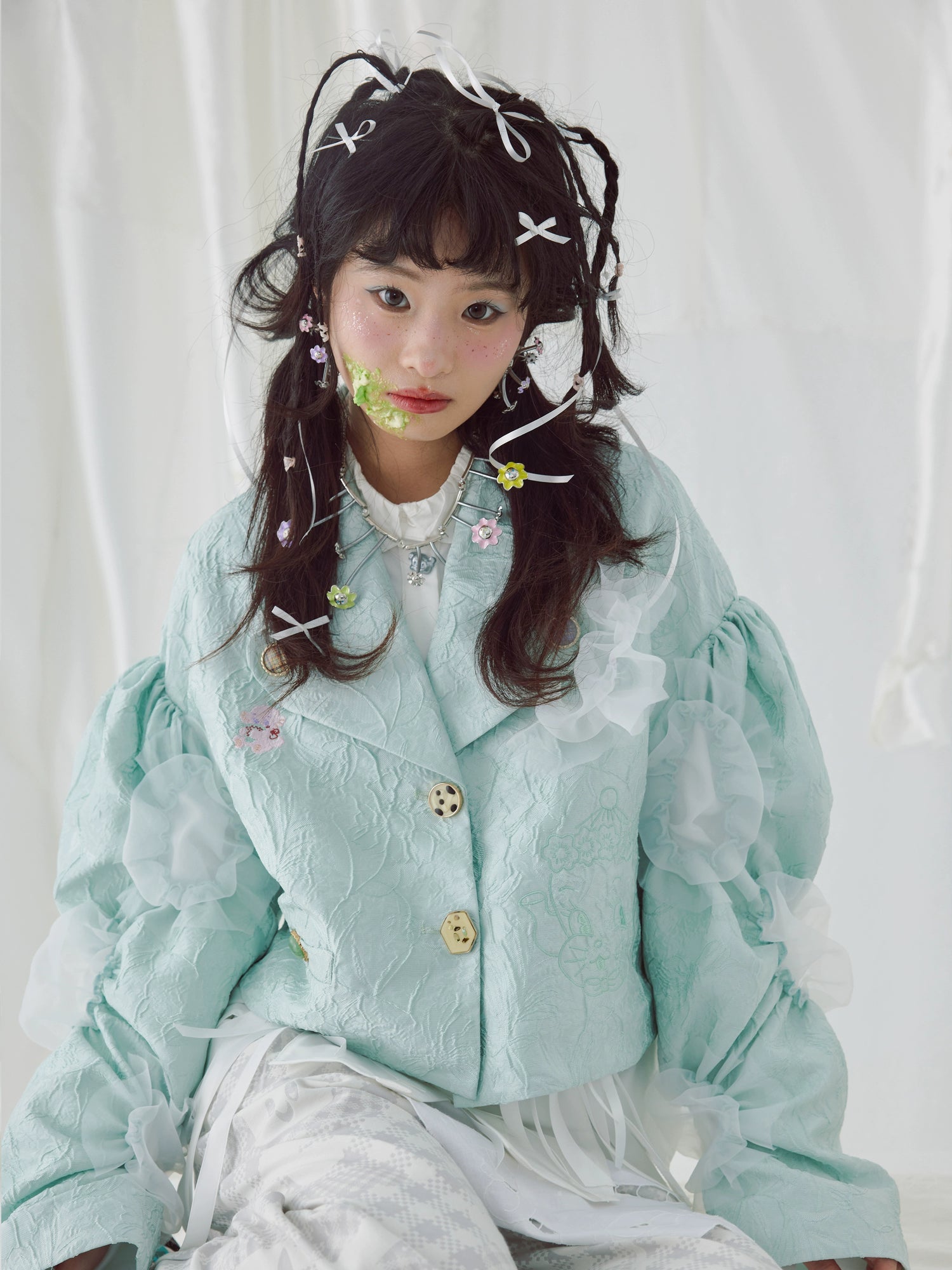 Blumenförmige Farbkette