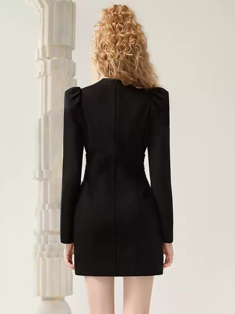 Halter-Neck Short Simple Long-Sleeve Dress