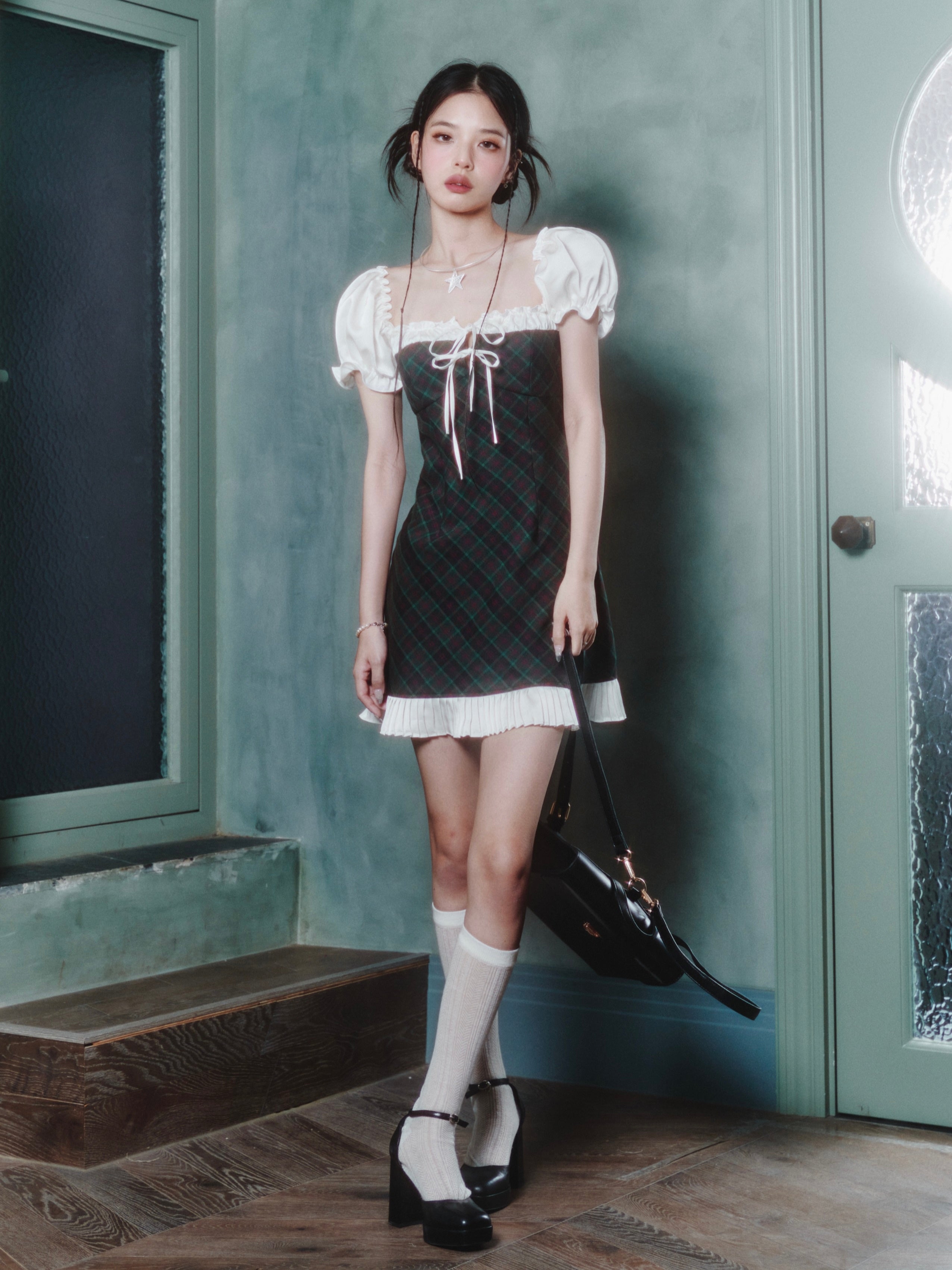 레이스 업 bownot 격자 무늬 사각형 목 드레스