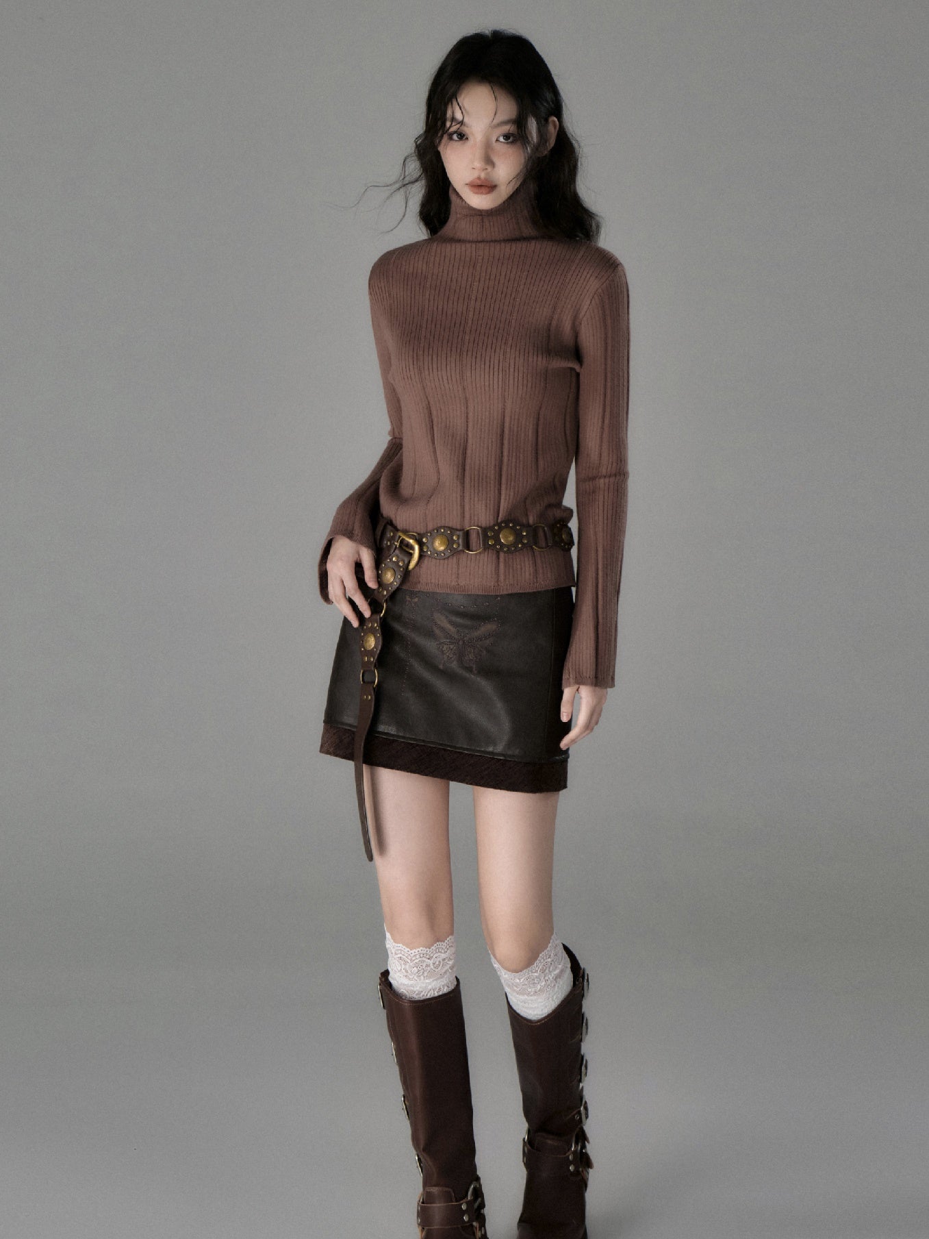Hochkragen -Strickpullover