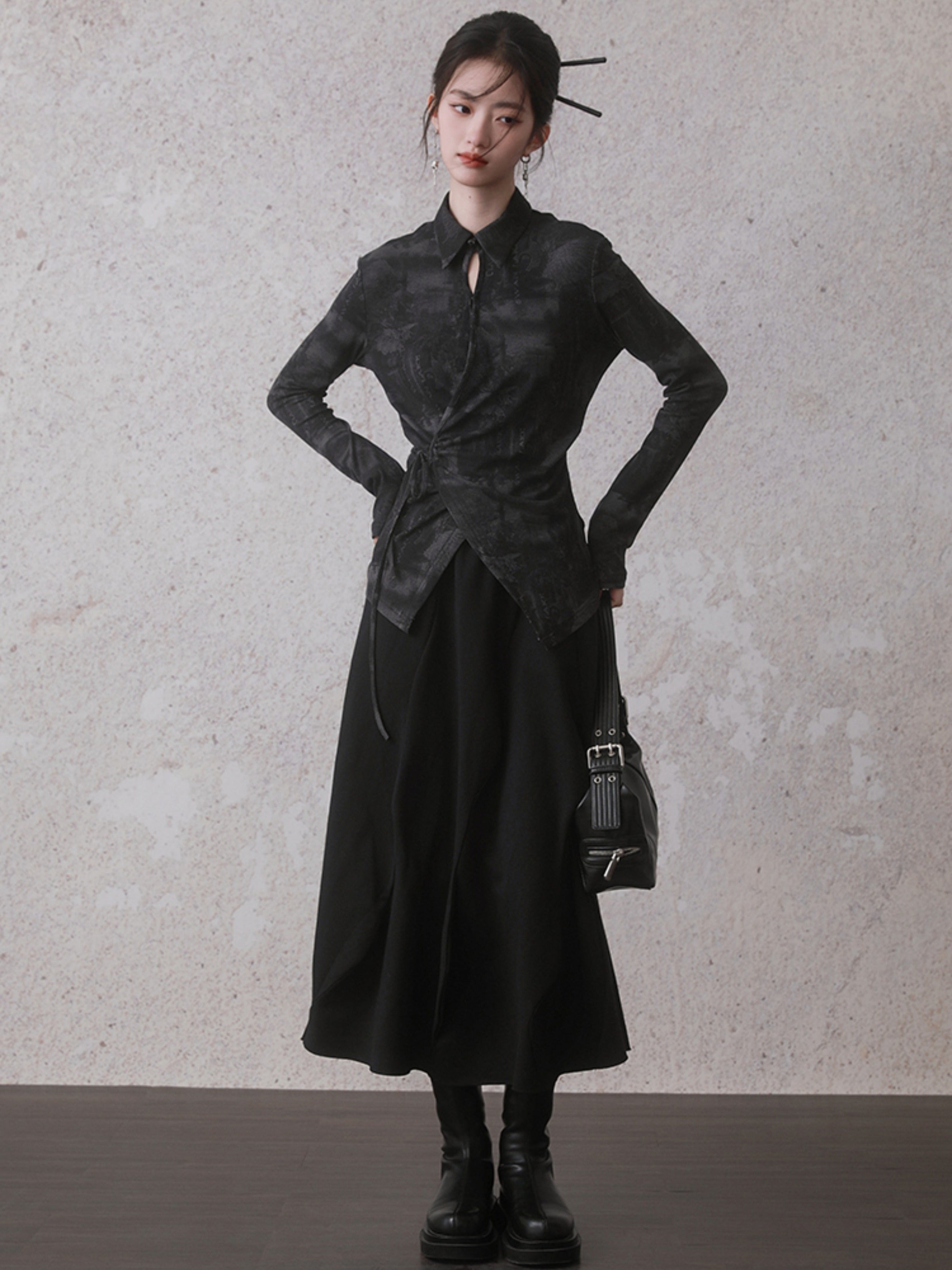 중국 스타일의 기울어 라팔 탑