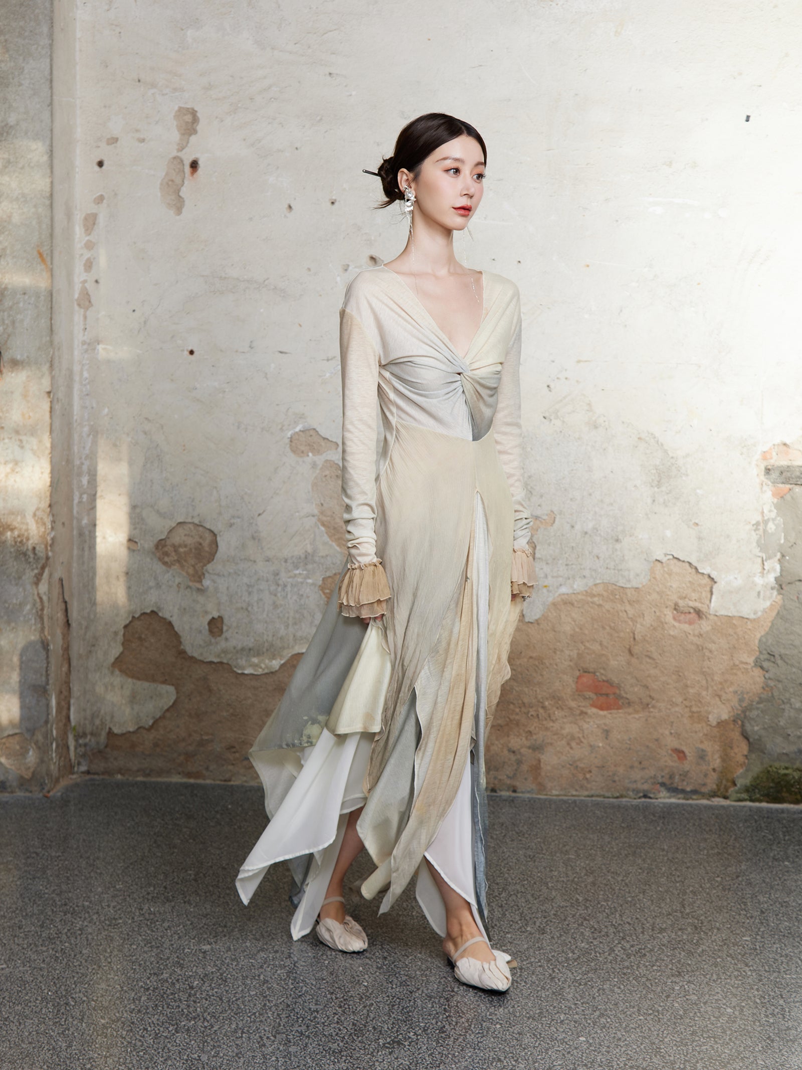 V-Ausschnitt-Twist-Design Langarm Pullover