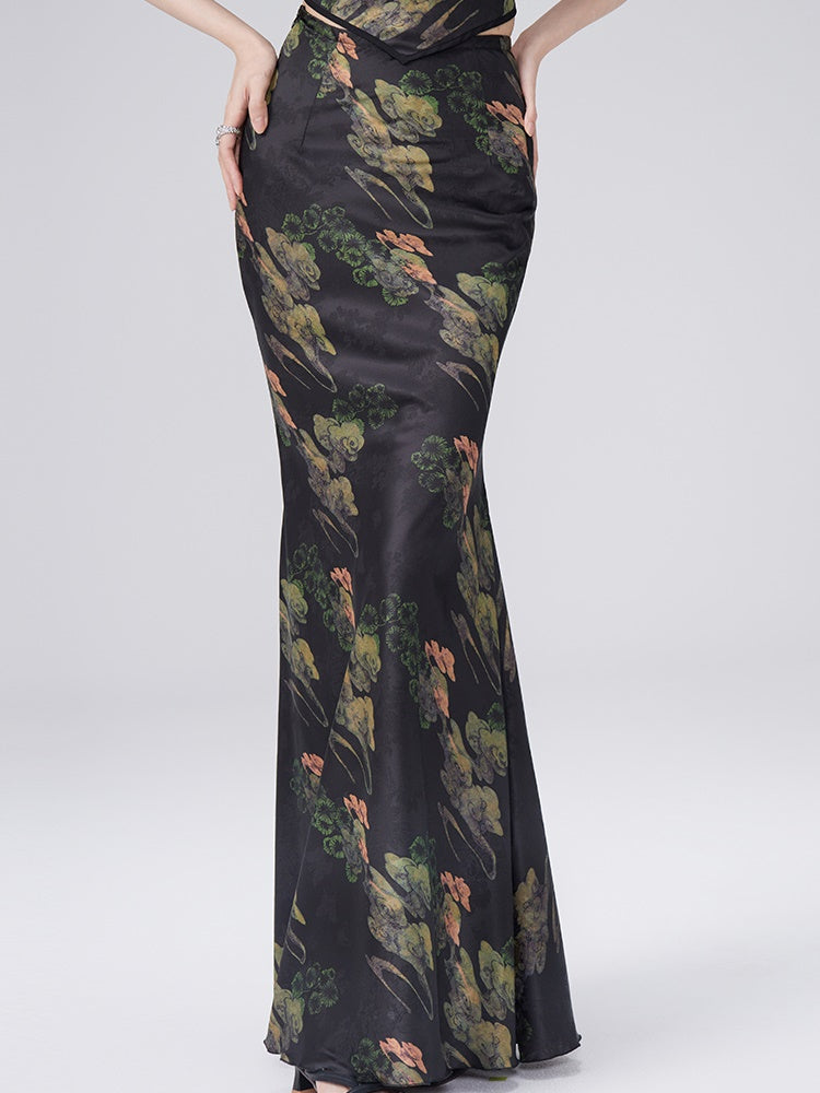 Design chinois ouvert Sangle Back Top et sirène longue jupe