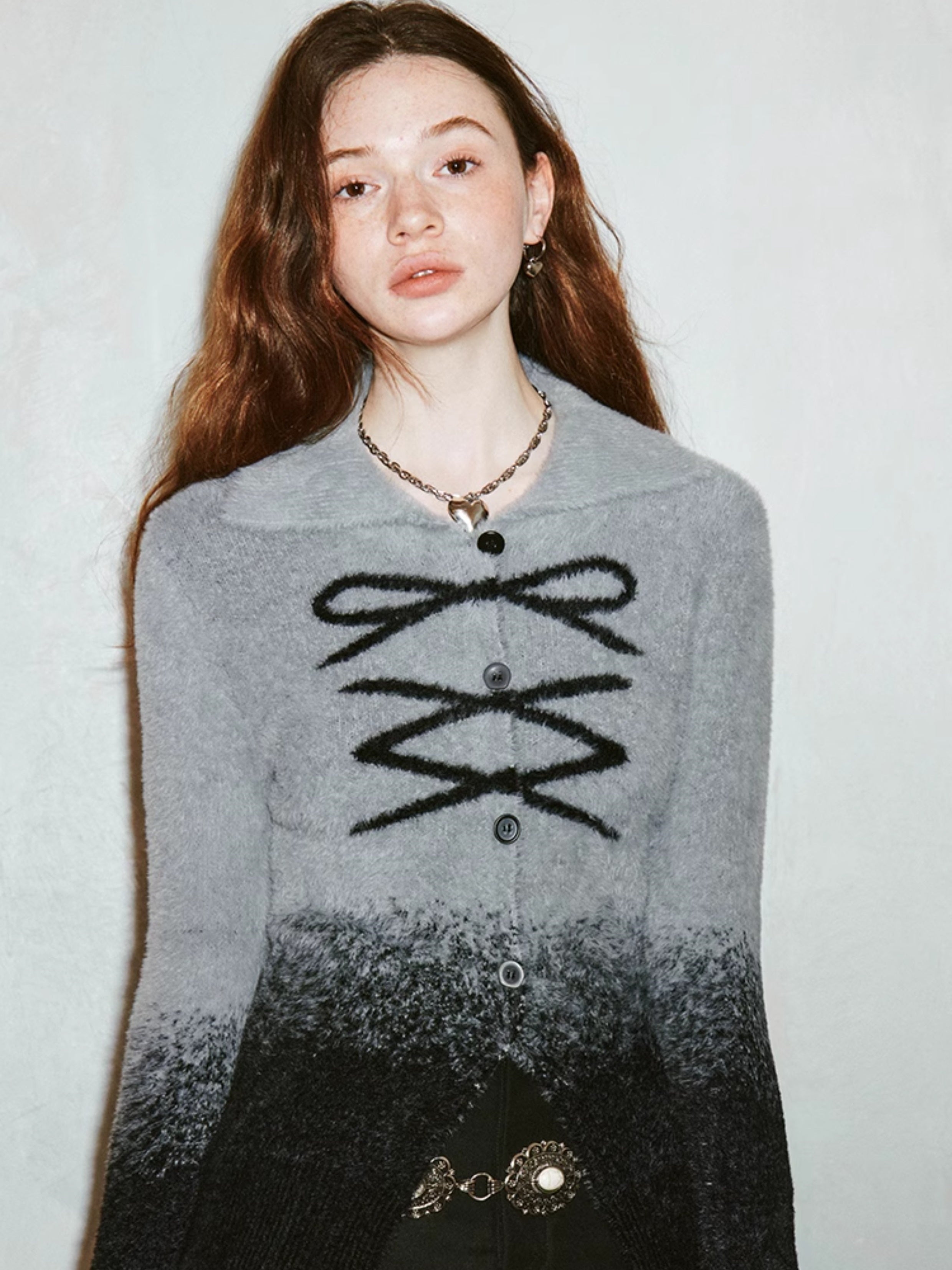 Drucken gedruckte Dachstrick -Strickjacke mit Ablaufbogen gedruckt
