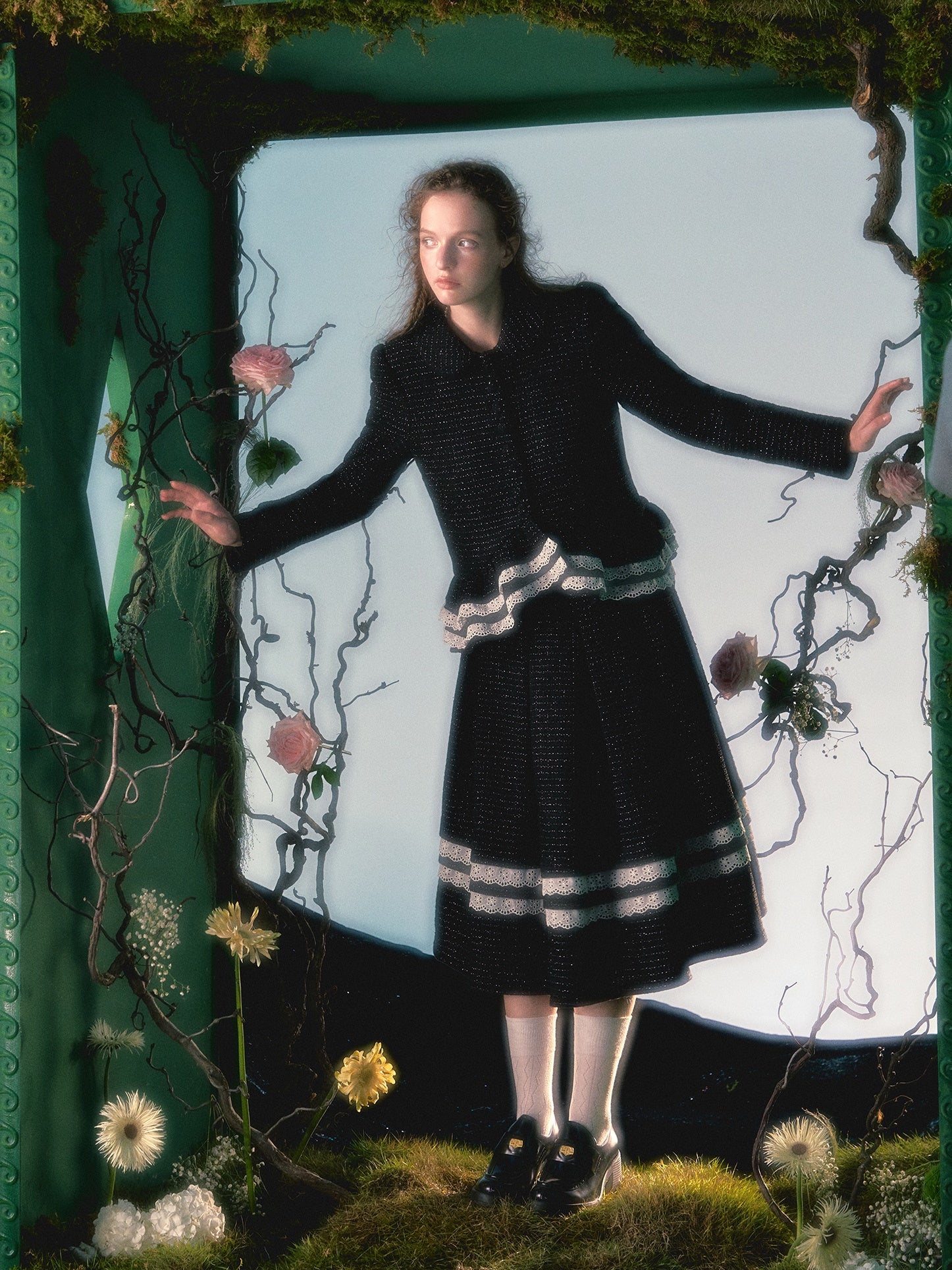 Irregular Lace Hem Jacket & Flare Pleated Skirt