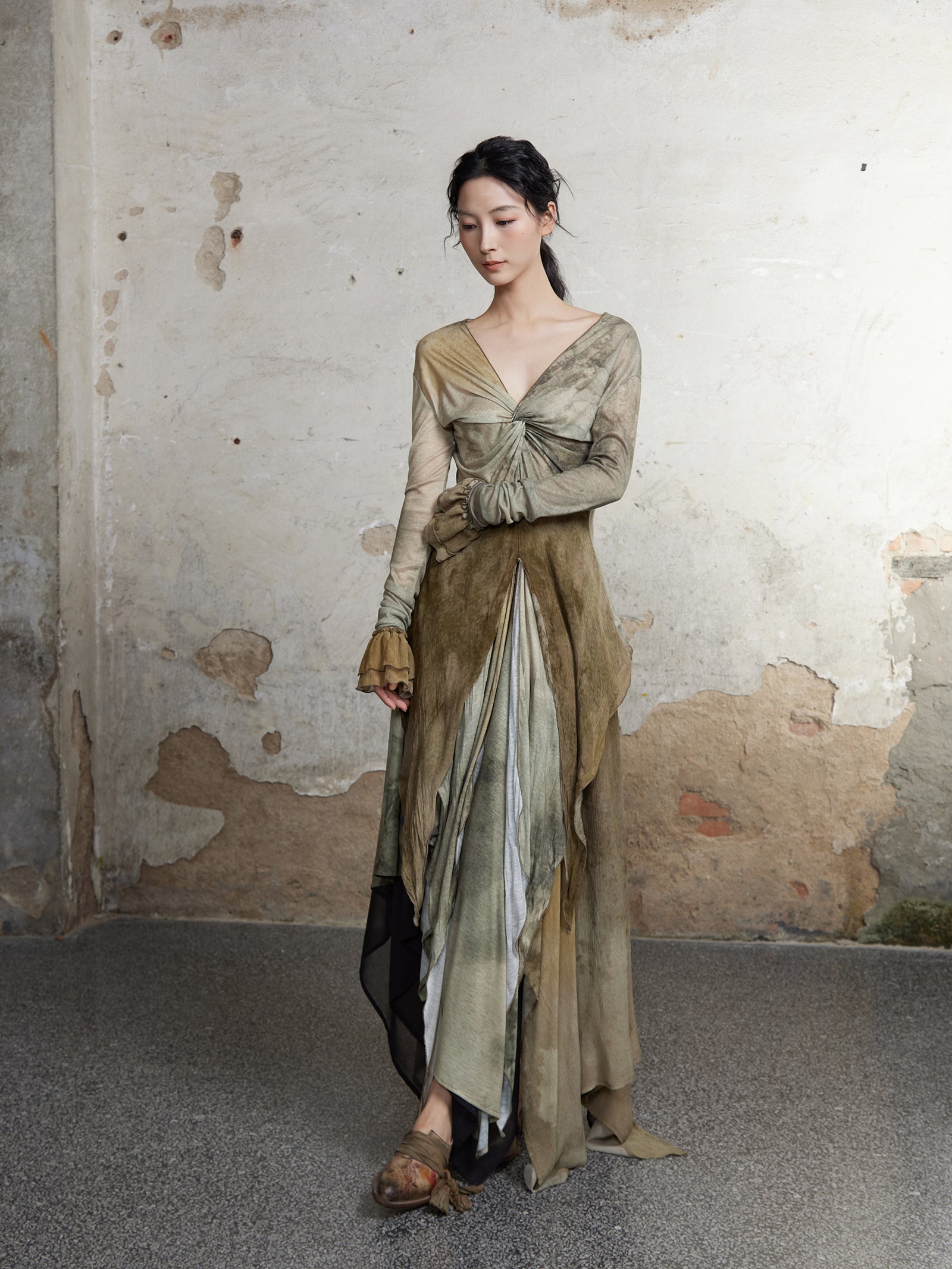 V-Ausschnitt-Twist-Design Langarm Pullover