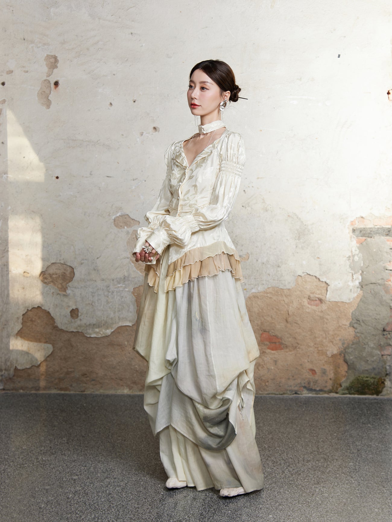 V-Neck Palace 스타일 퍼프 슬리브 상단